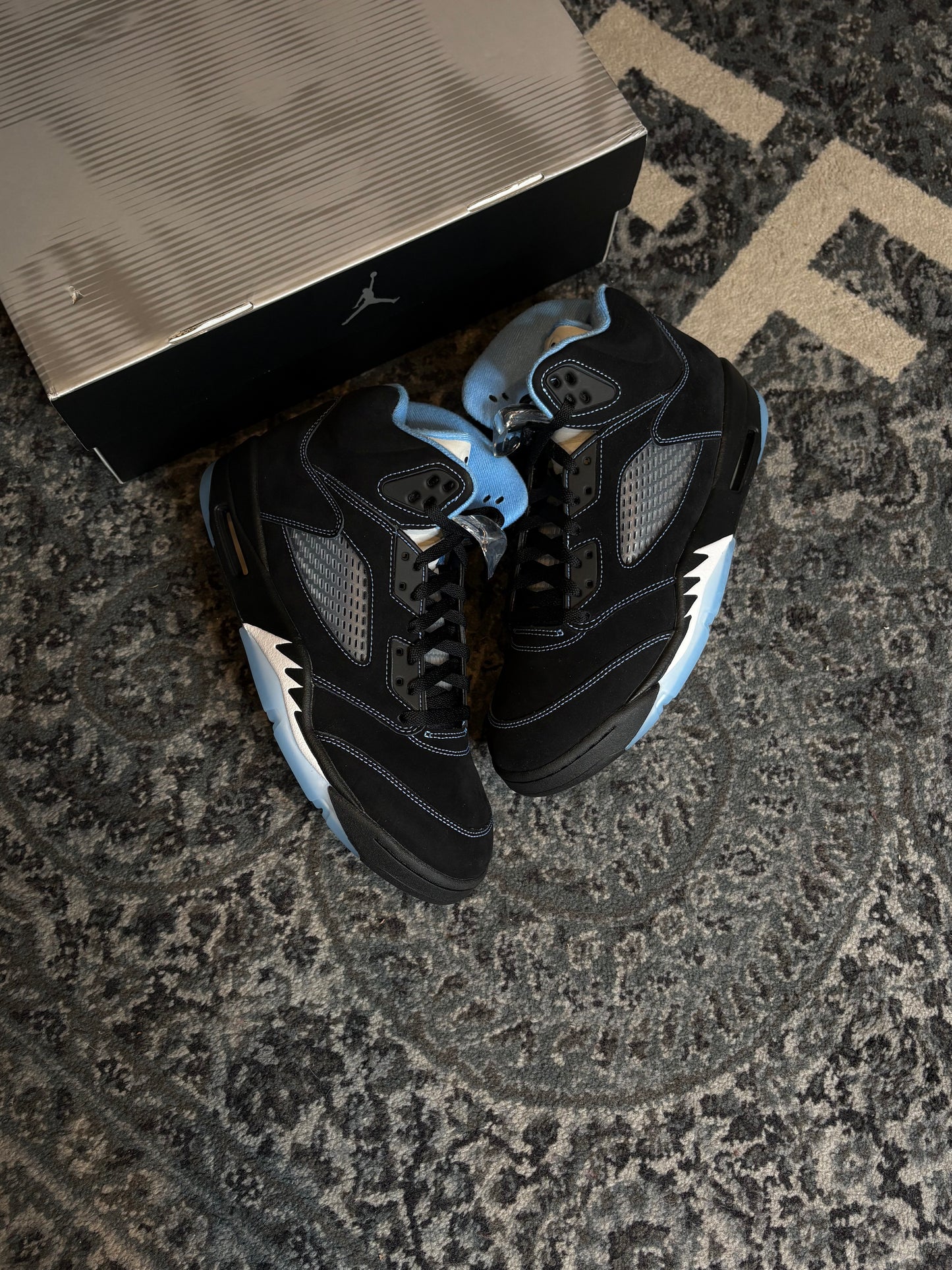 Jordan 5 Retro “Black Unc” Ds Og Size 10.5