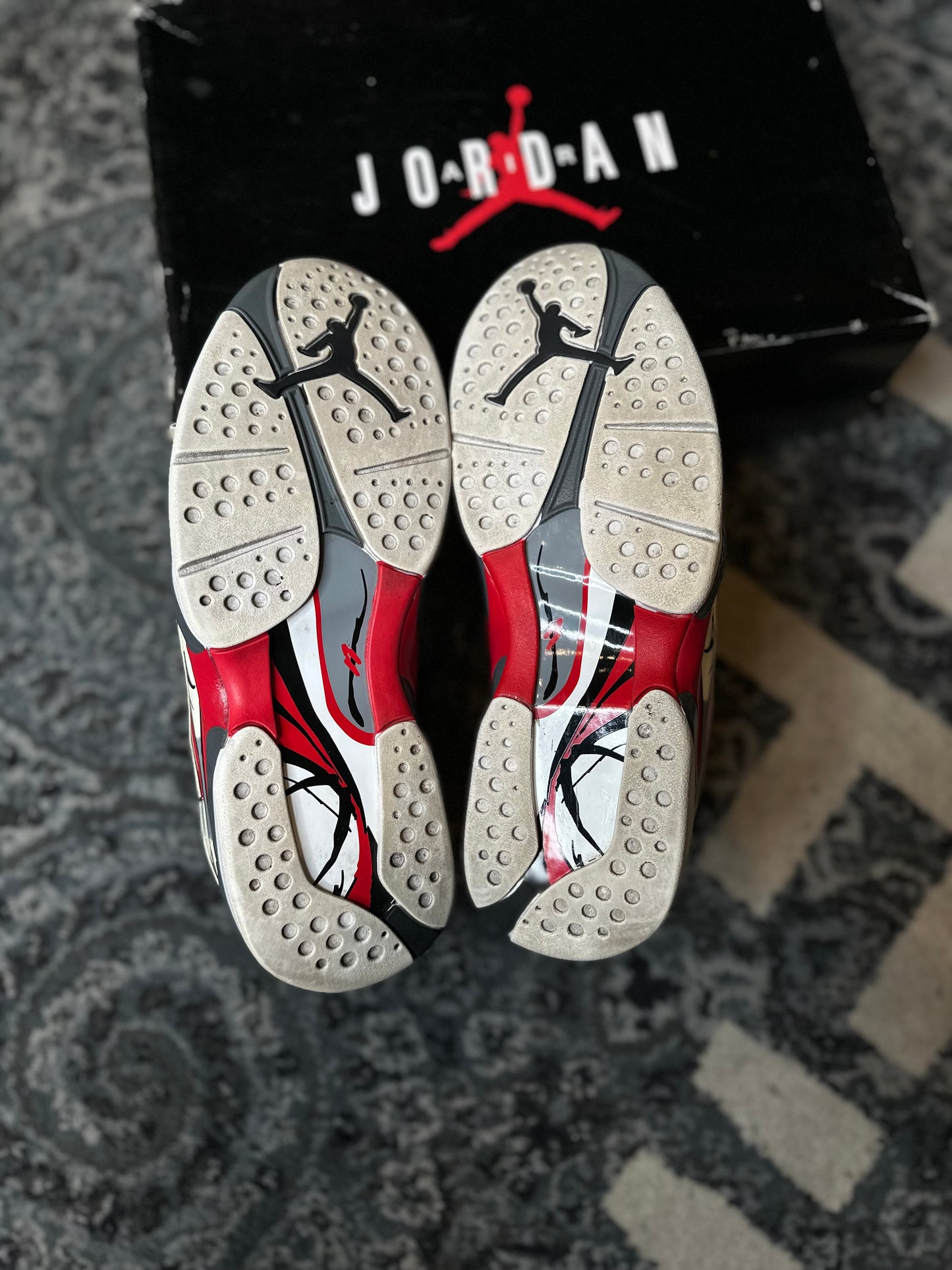 Jordan 8 Retro “Bugs Bunny” Clean Rb Size 8