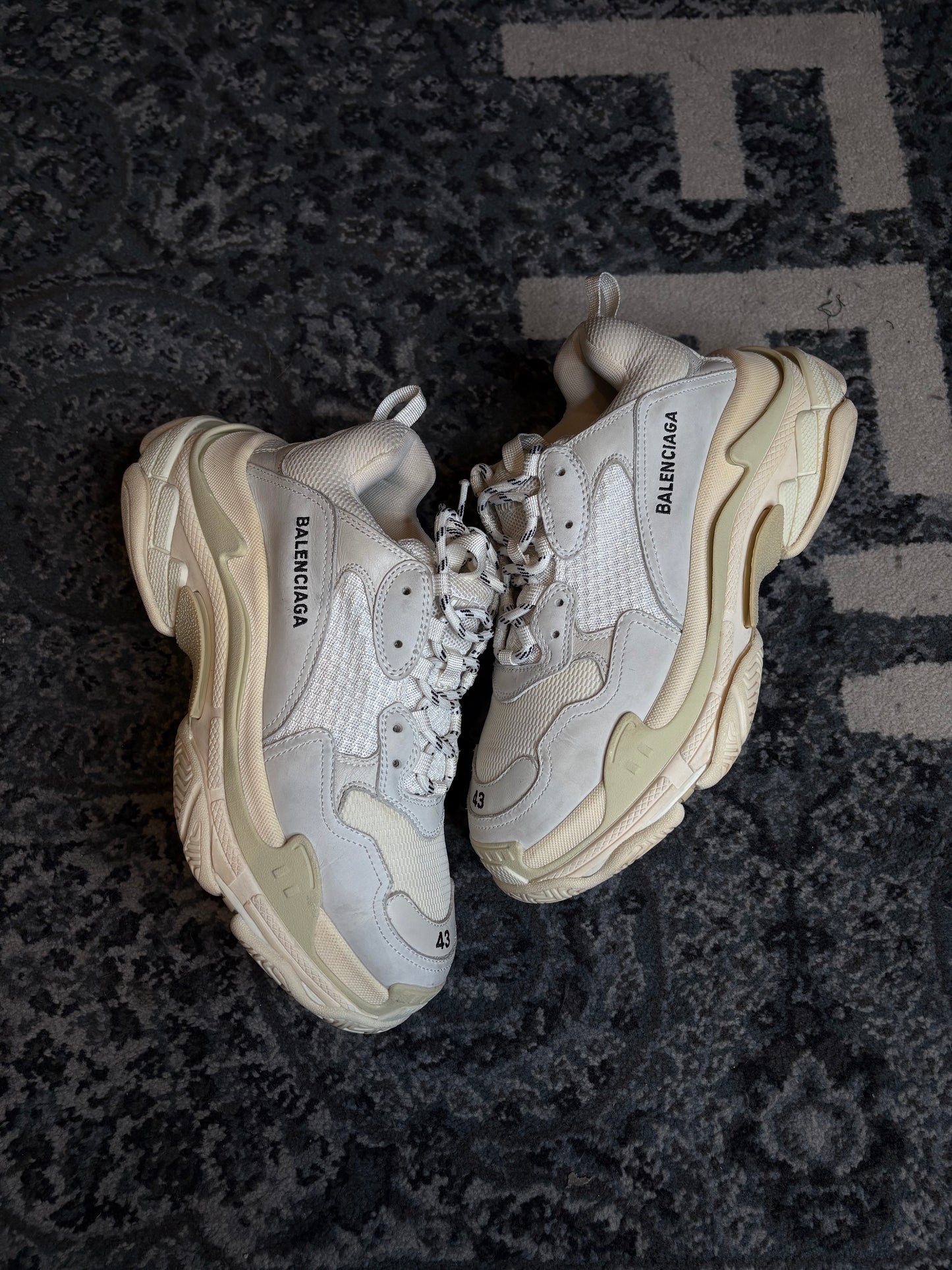 Balenciaga Triple S “White” Clean Nb Size 10(43 EU)