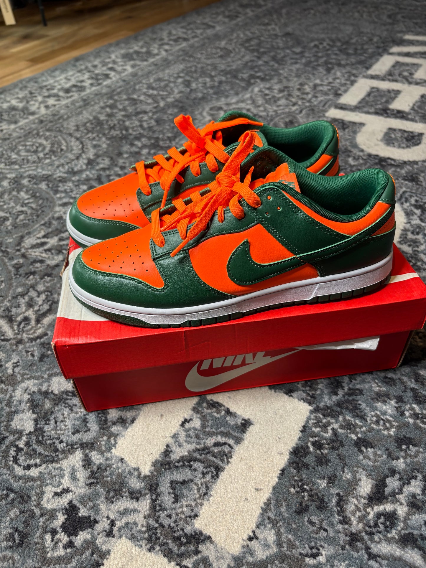 Nike Dunk “Miami Hurricane” Clean Og Size 11