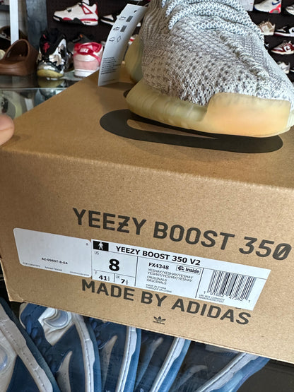 YEEZY 350 YESHAYA SIZE 8 DS