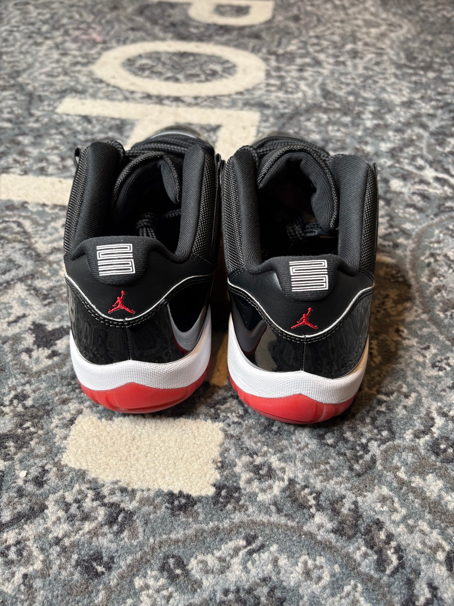 Jordan 11 Retro Low “Bred” CLEAN NB SIZE 11
