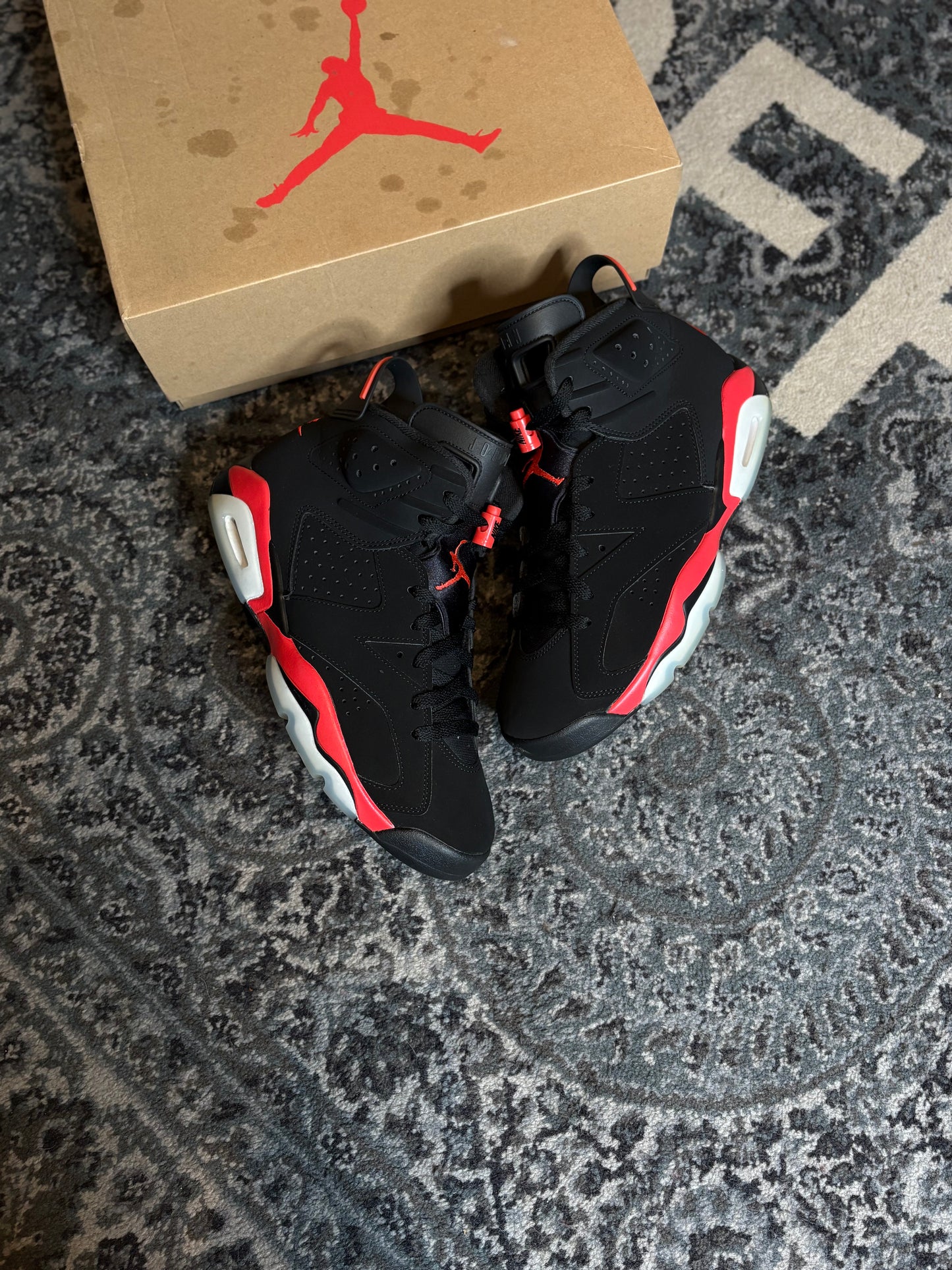 Jordan 6 Retro “Infrared SalesMan” Clean Og Size 10