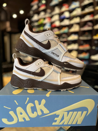 Field Jaxx Travis Scott Light Chocolate DS OG Size 11