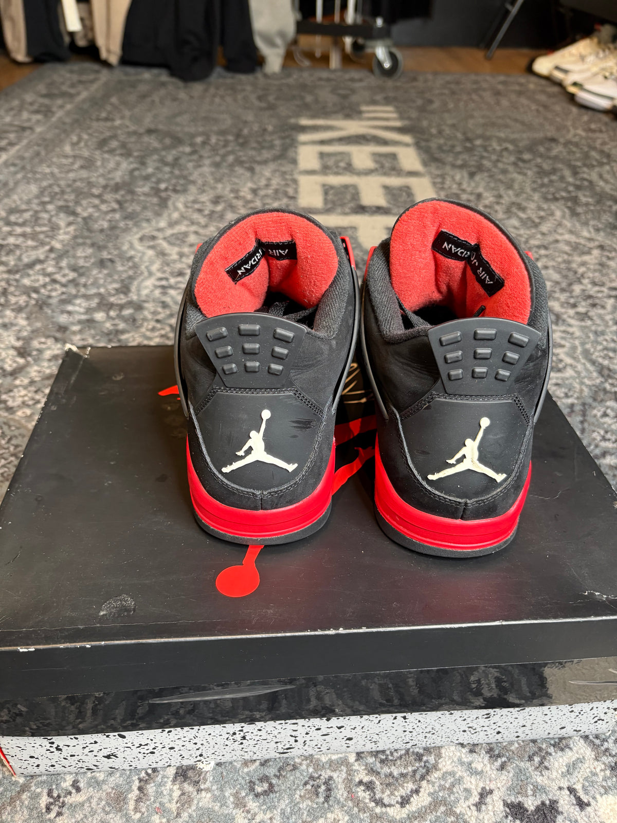 Jordan 4 Retro “Thunder Red” Clean Og Size 11.5