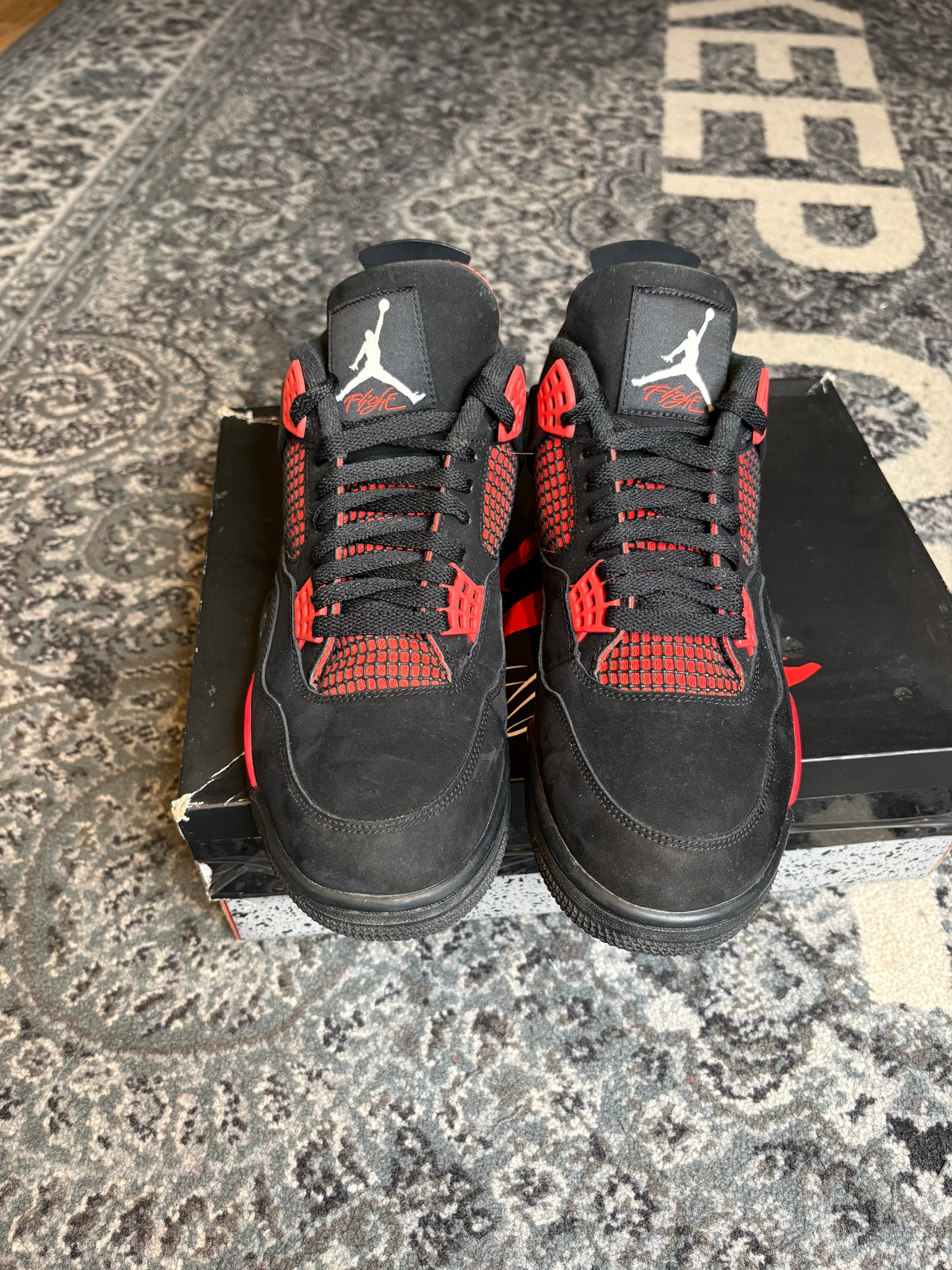 Jordan 4 Retro “Thunder Red” Clean Og Size 11.5