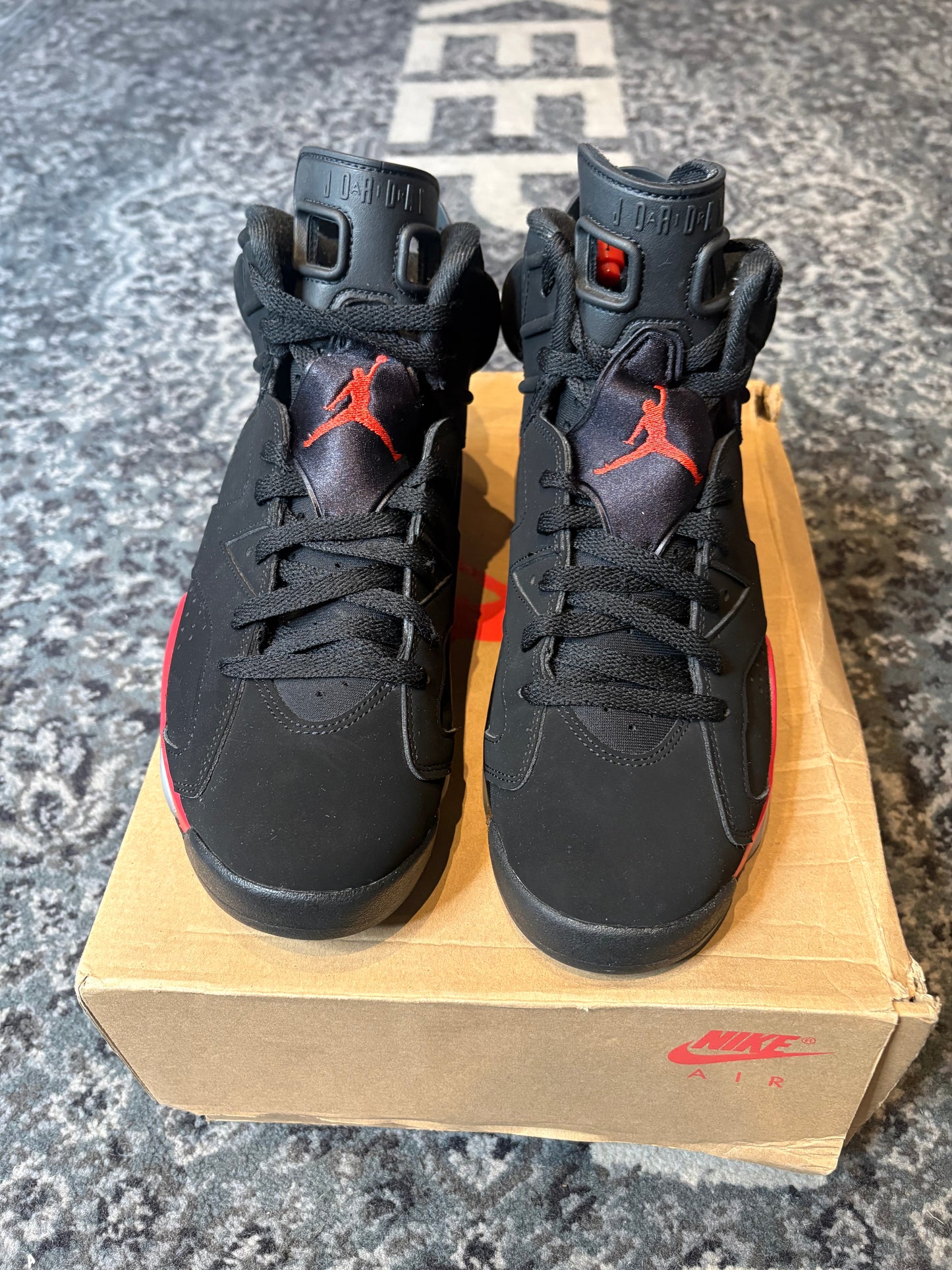 Jordan 6 Retro “Salesman Infrared” Clean Og Size 9