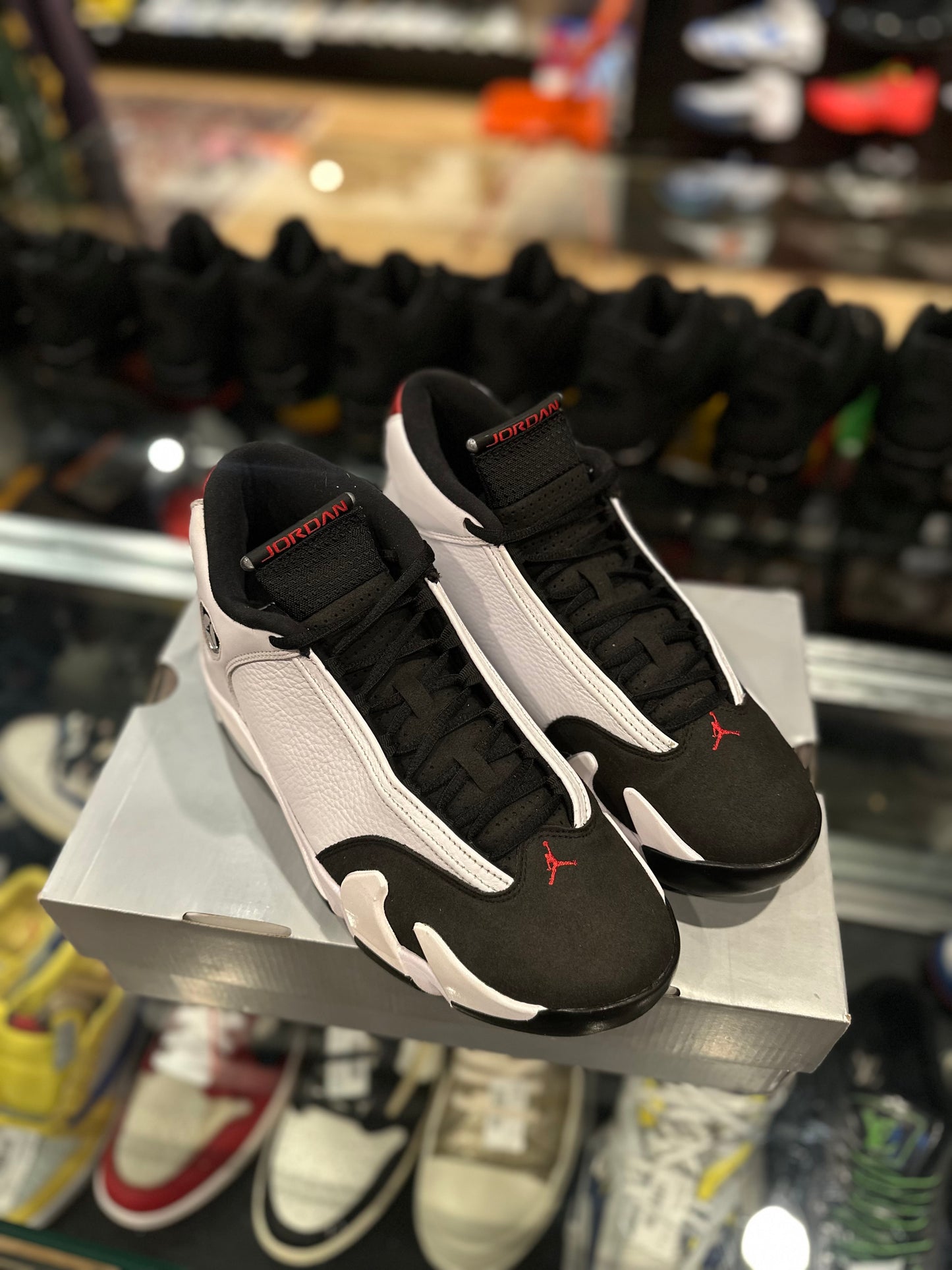 Jordan 14 Retro Black Toe Clean OG Size 10