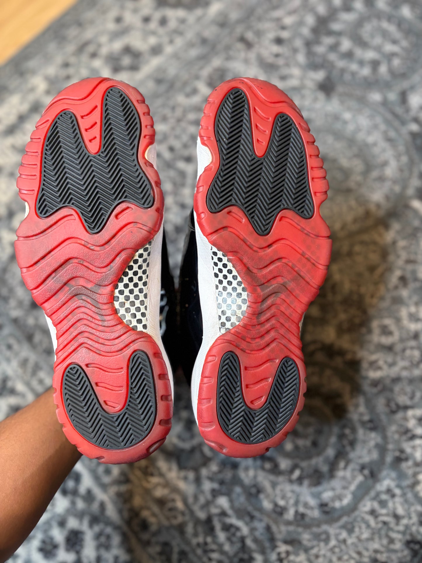 Jordan 11 Retro “Bred” Clean Nb Size 11