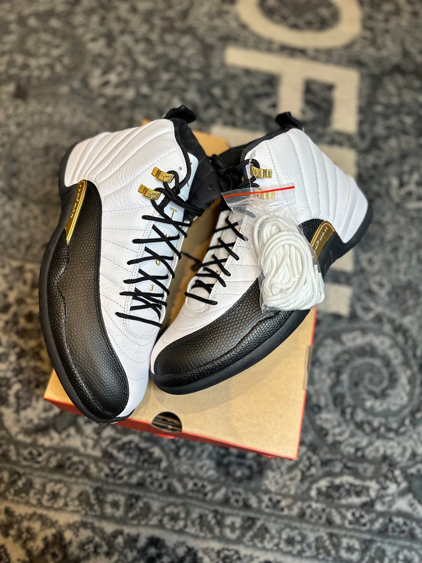 Jordan 12 Retro “Royalty Taxi” DS OG Size 11