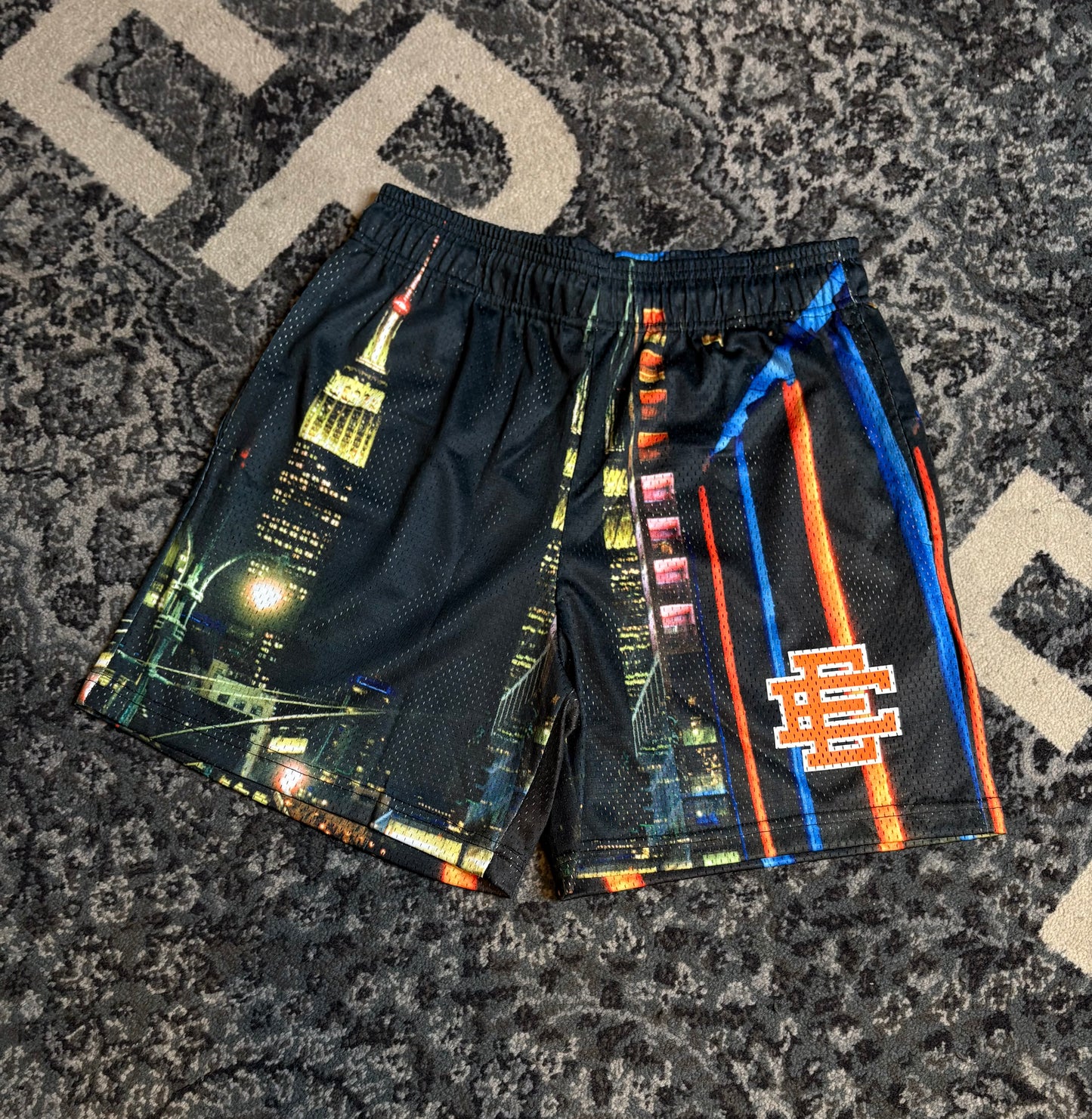 Eric Emmanuel Ny/Multicolor Shorts Size Medium