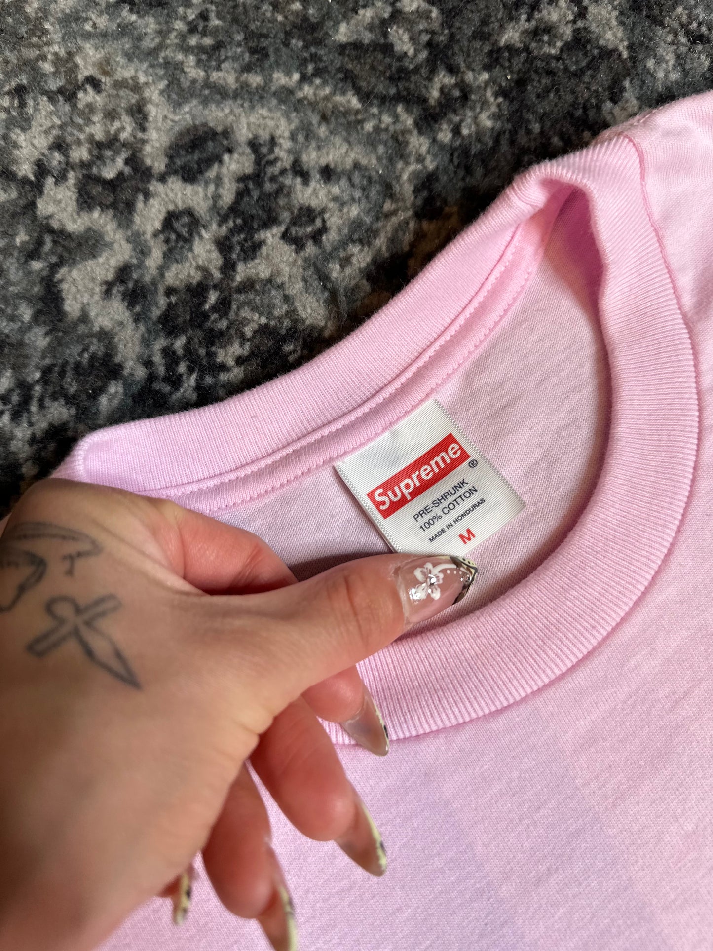 Supreme Hard Tee Pink Size Medium