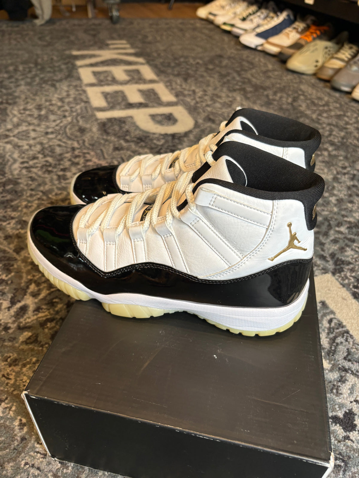 Jordan 11 Retro “DMP Gratitude” Clean Og Size 9