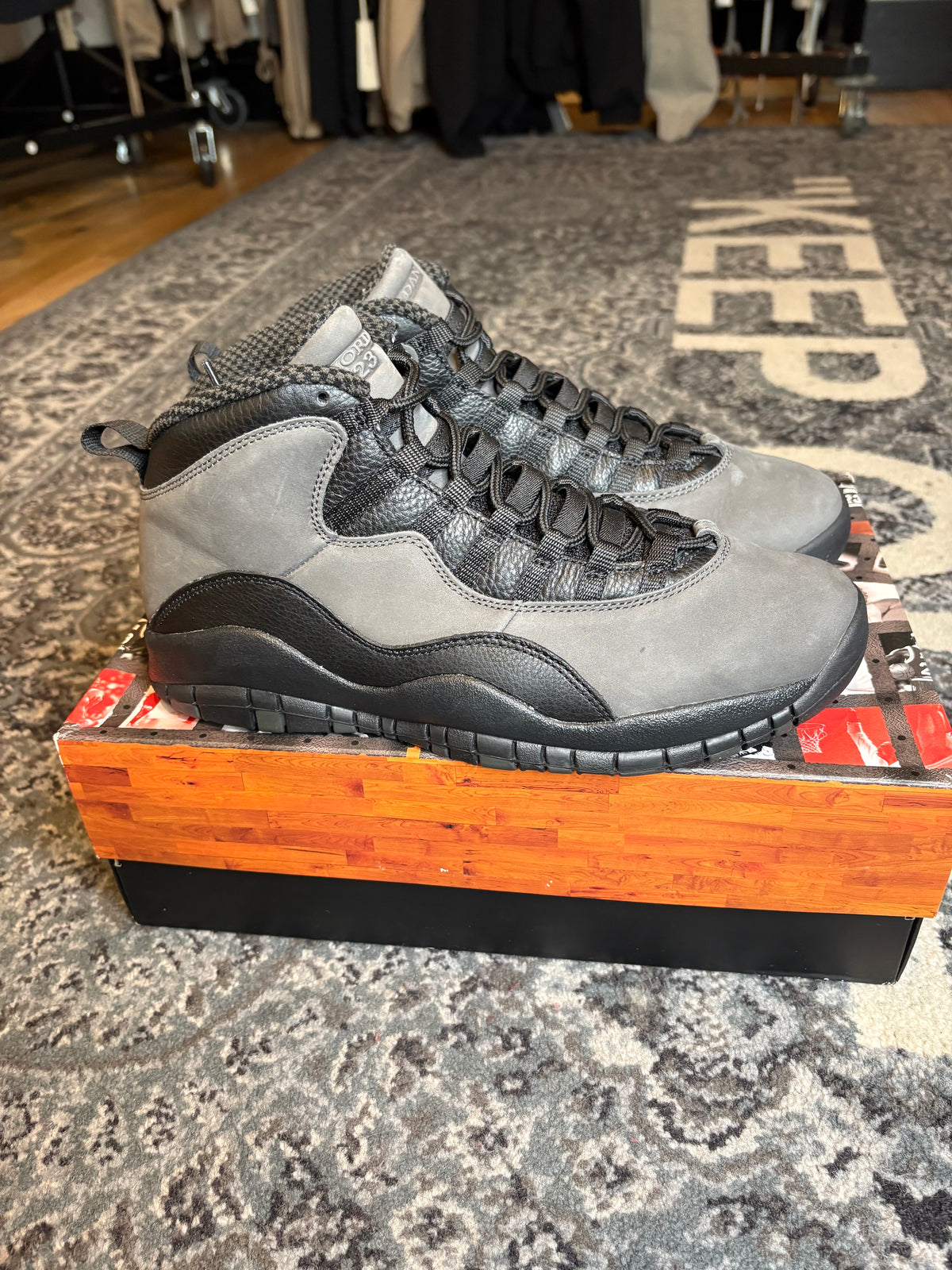 Jordan 10 Retro “Shadow” Clean Og Size 10.5