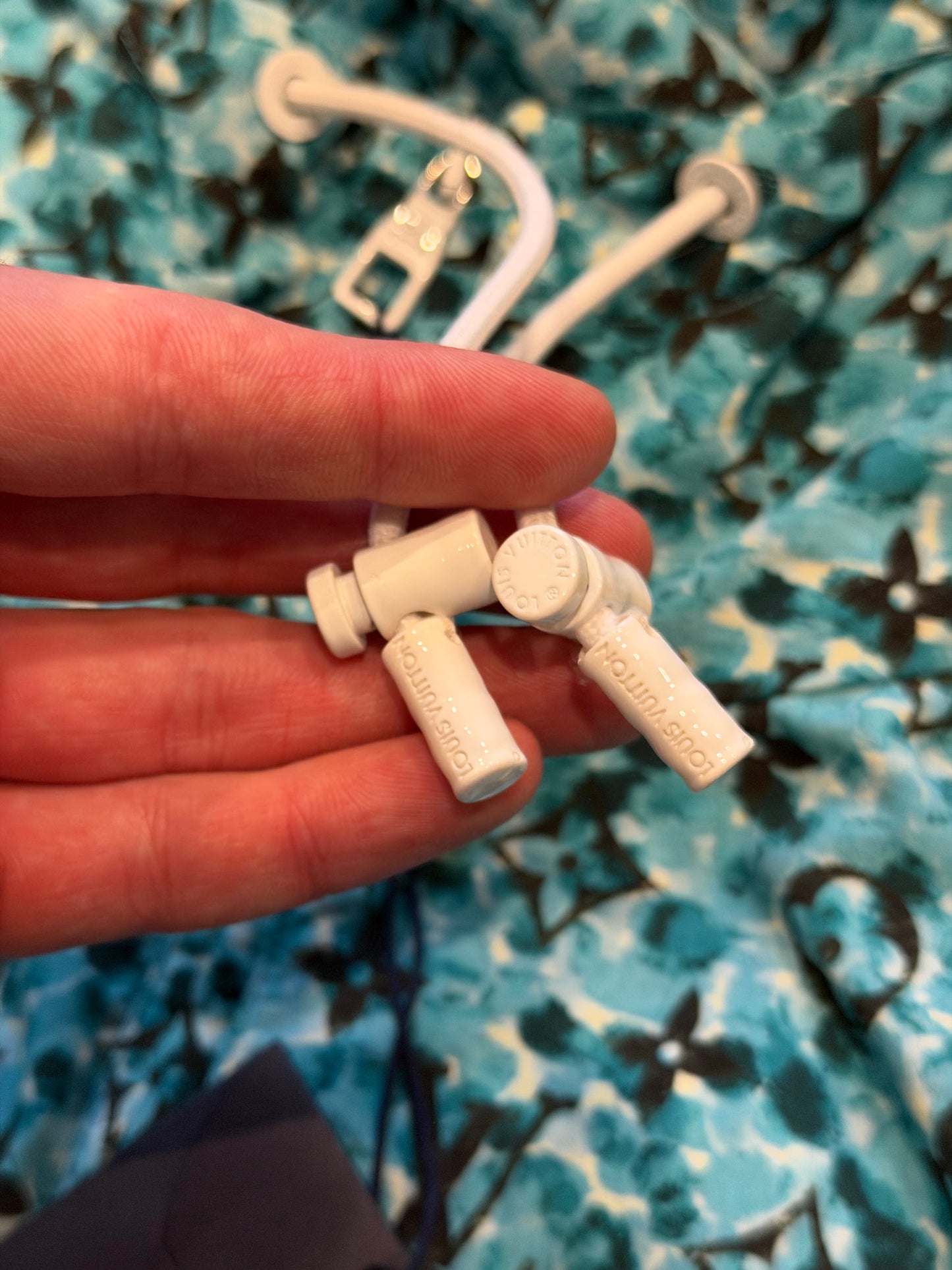 Louis Vuitton Mint Monogram Windbreaker DS Size 48