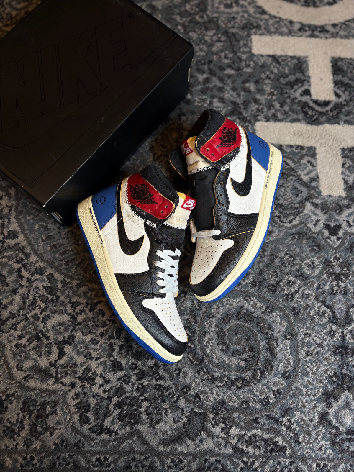 Jordan 1 Retro “Fragment x Union La Varsity Red Sport Royal” Ds Og Size 9