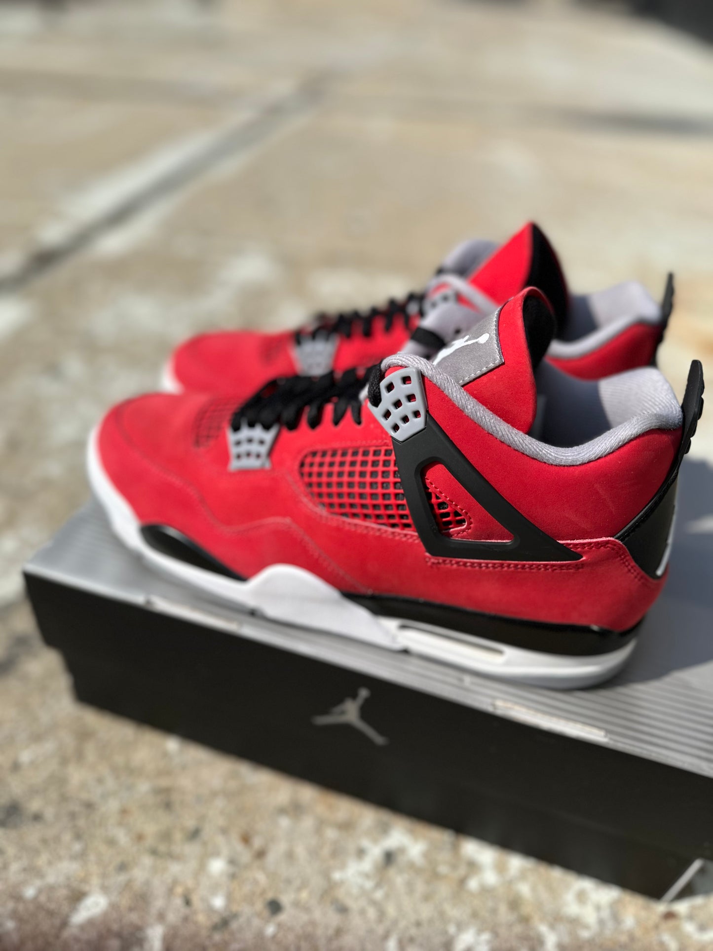Jordan 4 Retro “Toro” Clean Og Size 11
