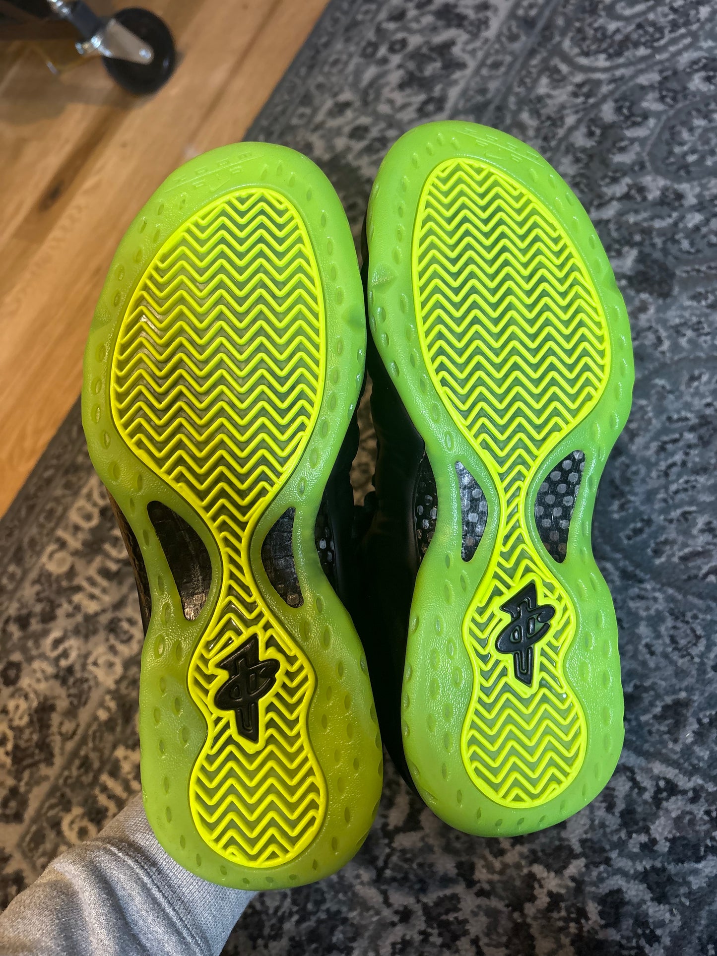 Nike Foamposite One “Black Volt” Clean Og Size 9.5