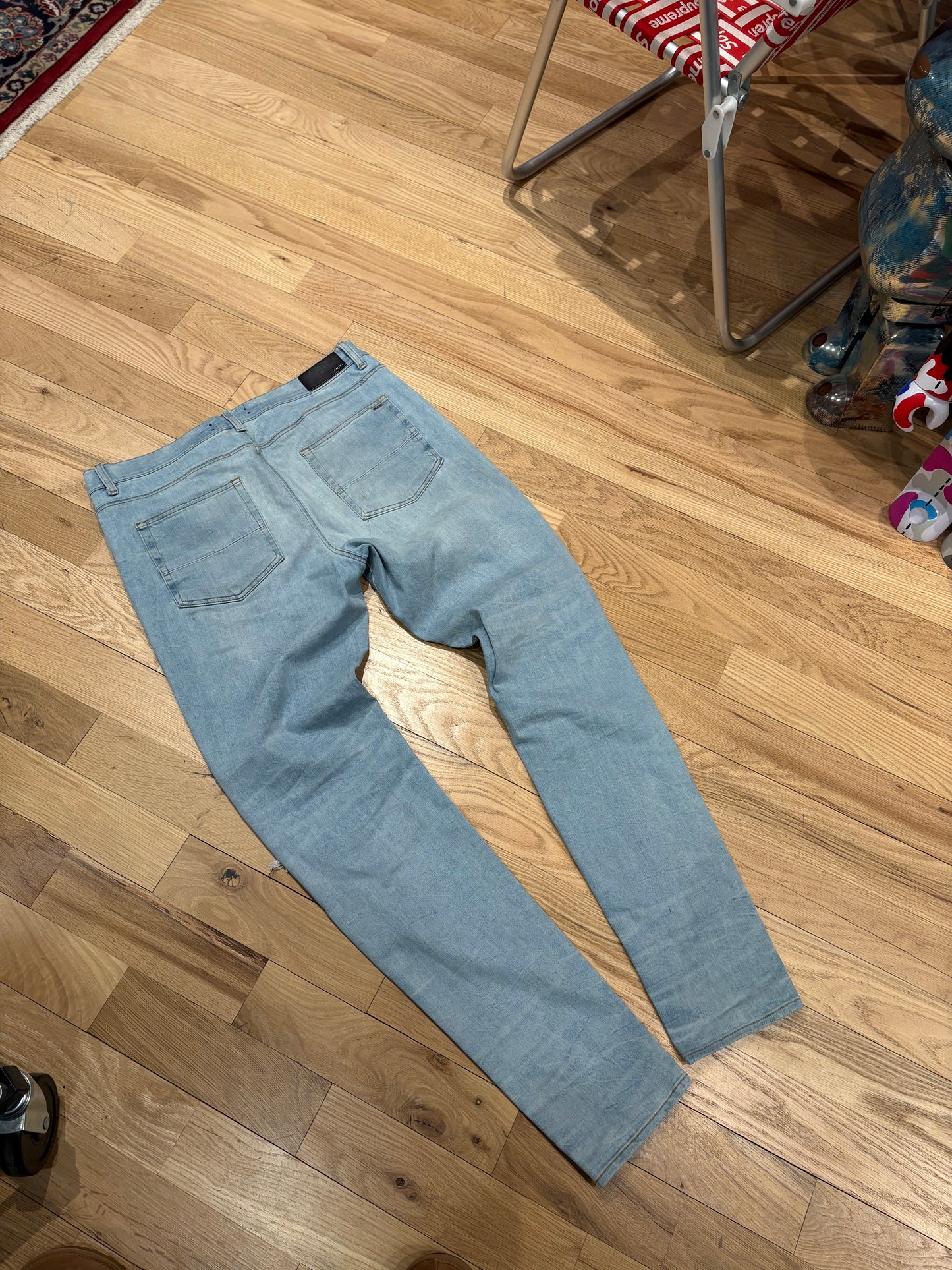 Amiri Jeans Light Wash Distressed Size 38