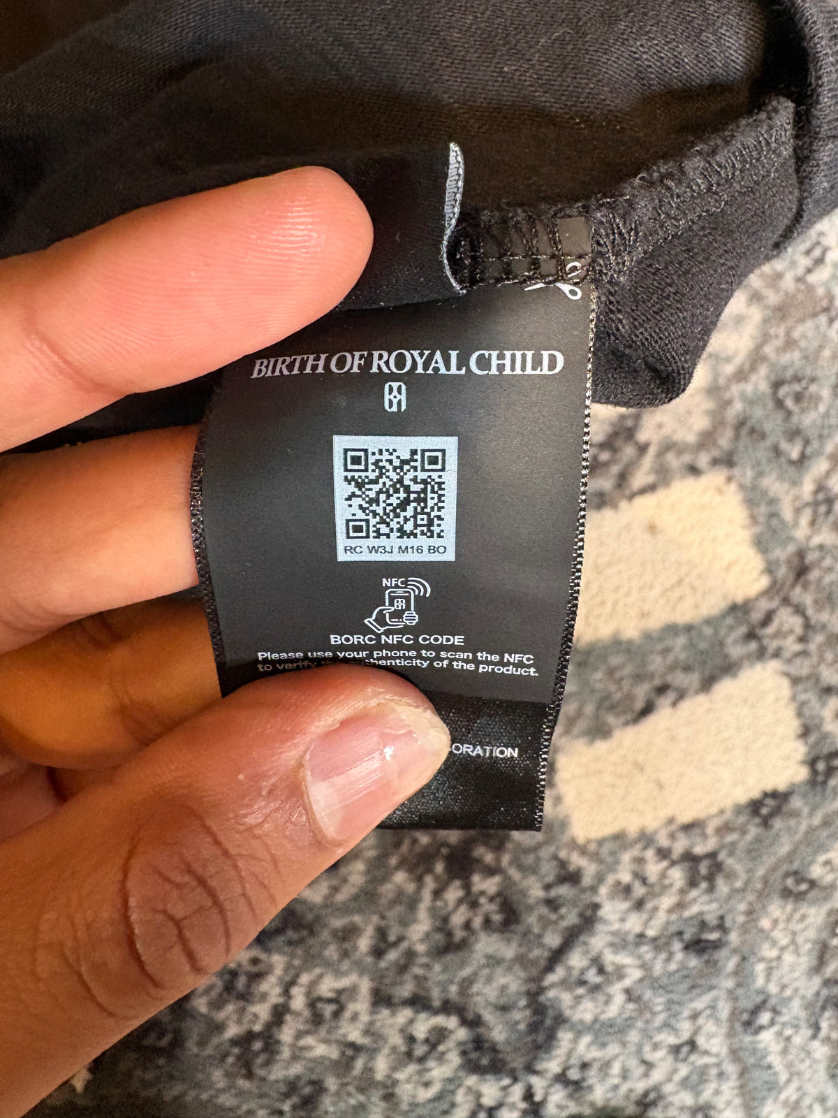 Birth Of Royal Child Tee Black Pearl Size Large