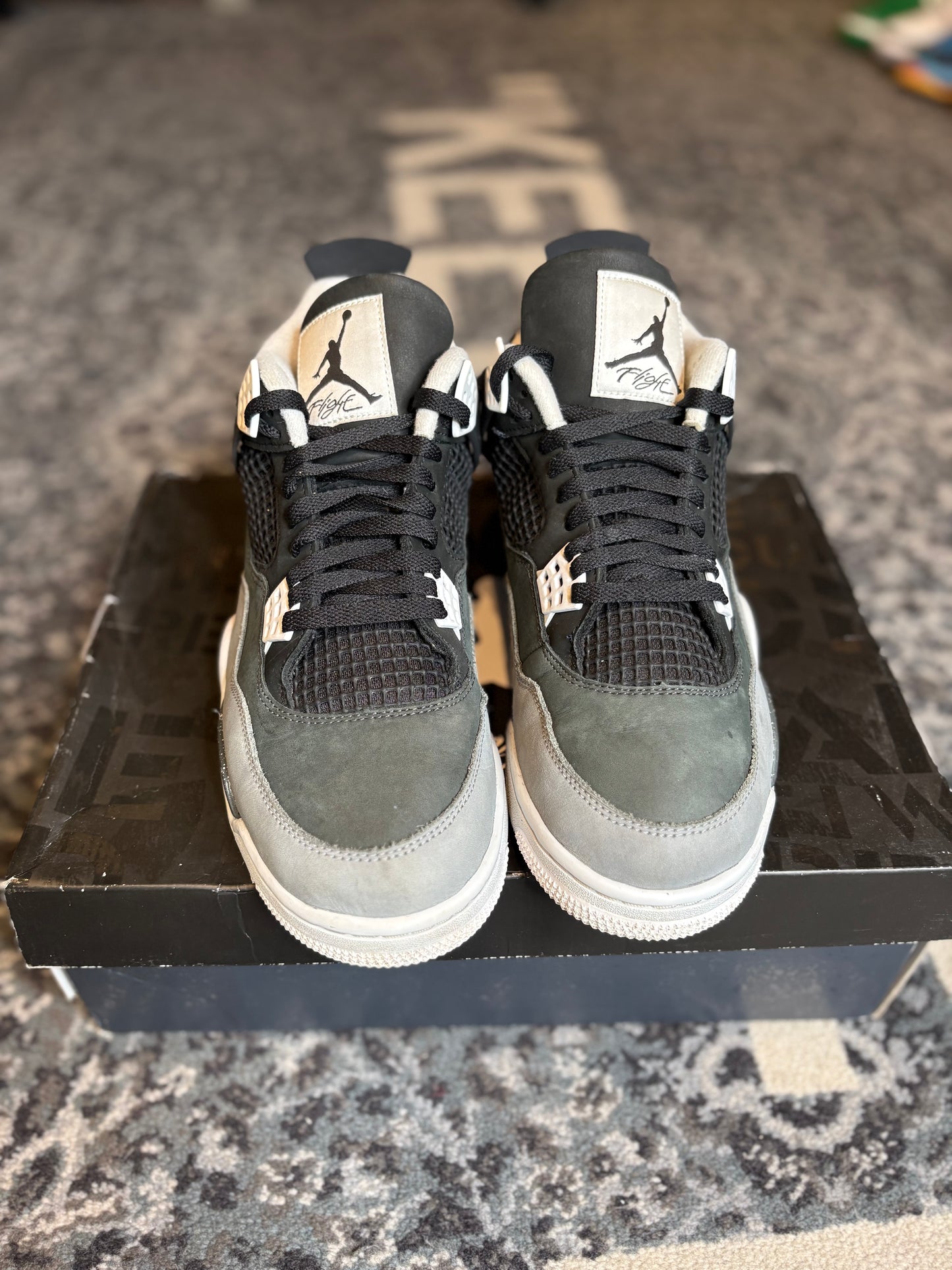 Jordan 4 Retro “Fear” Clean Og Size 11.5