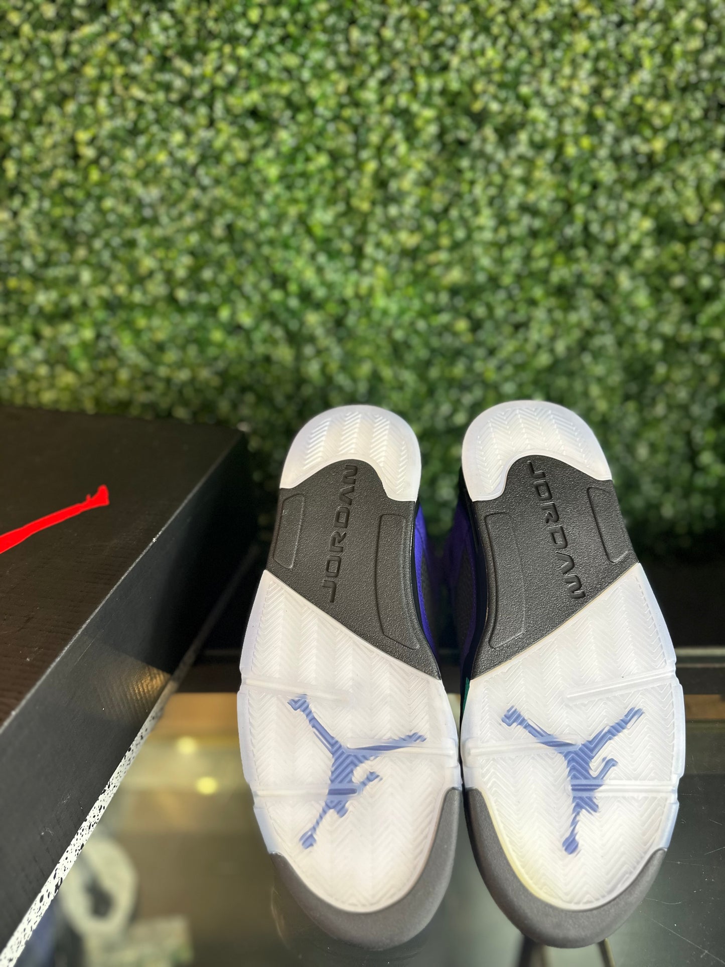Air Jordan 5 “Alternate Grape” Size 11 VNDS OG