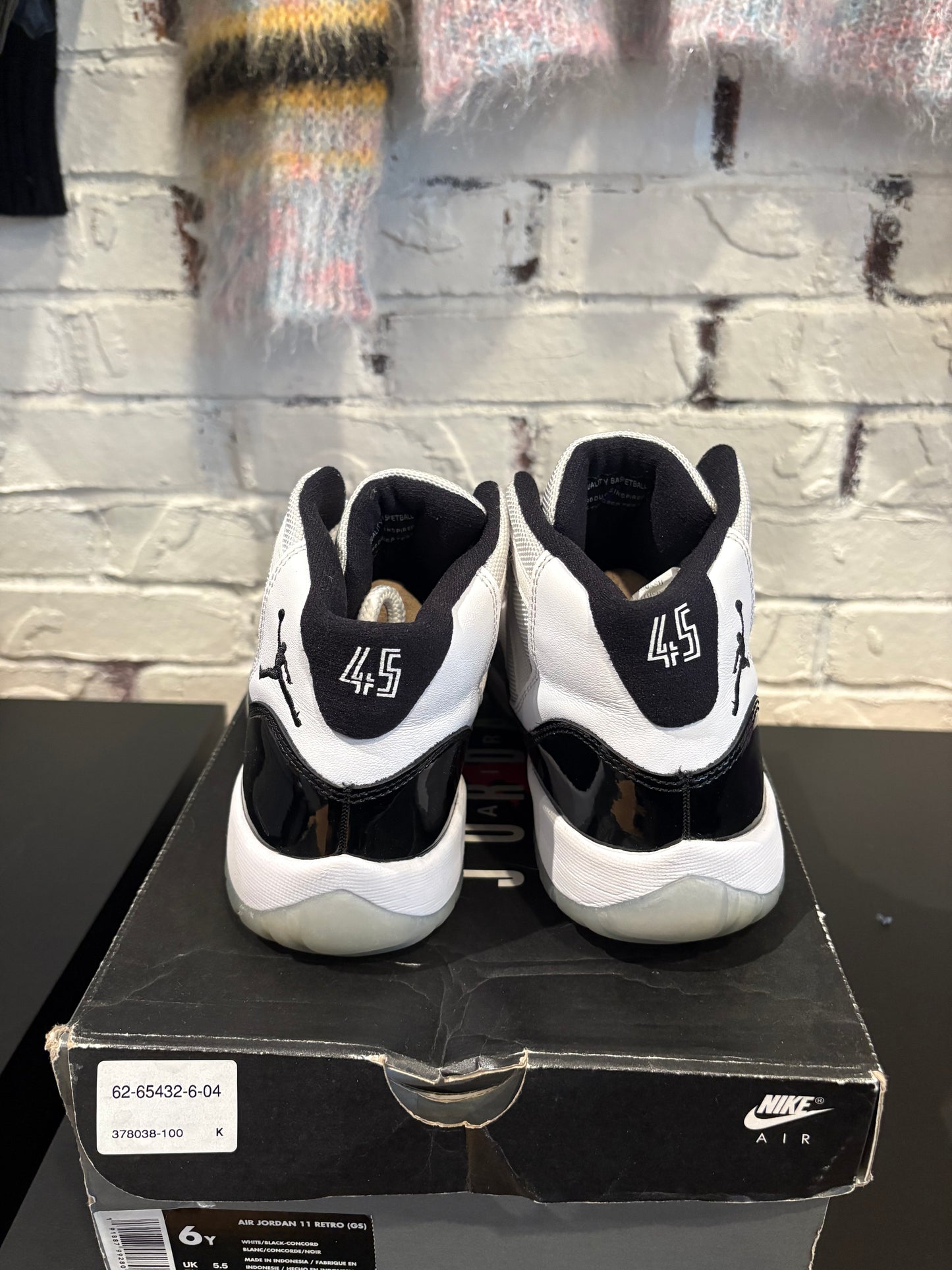 Jordan 11 Retro Concord PO OG Size 6y