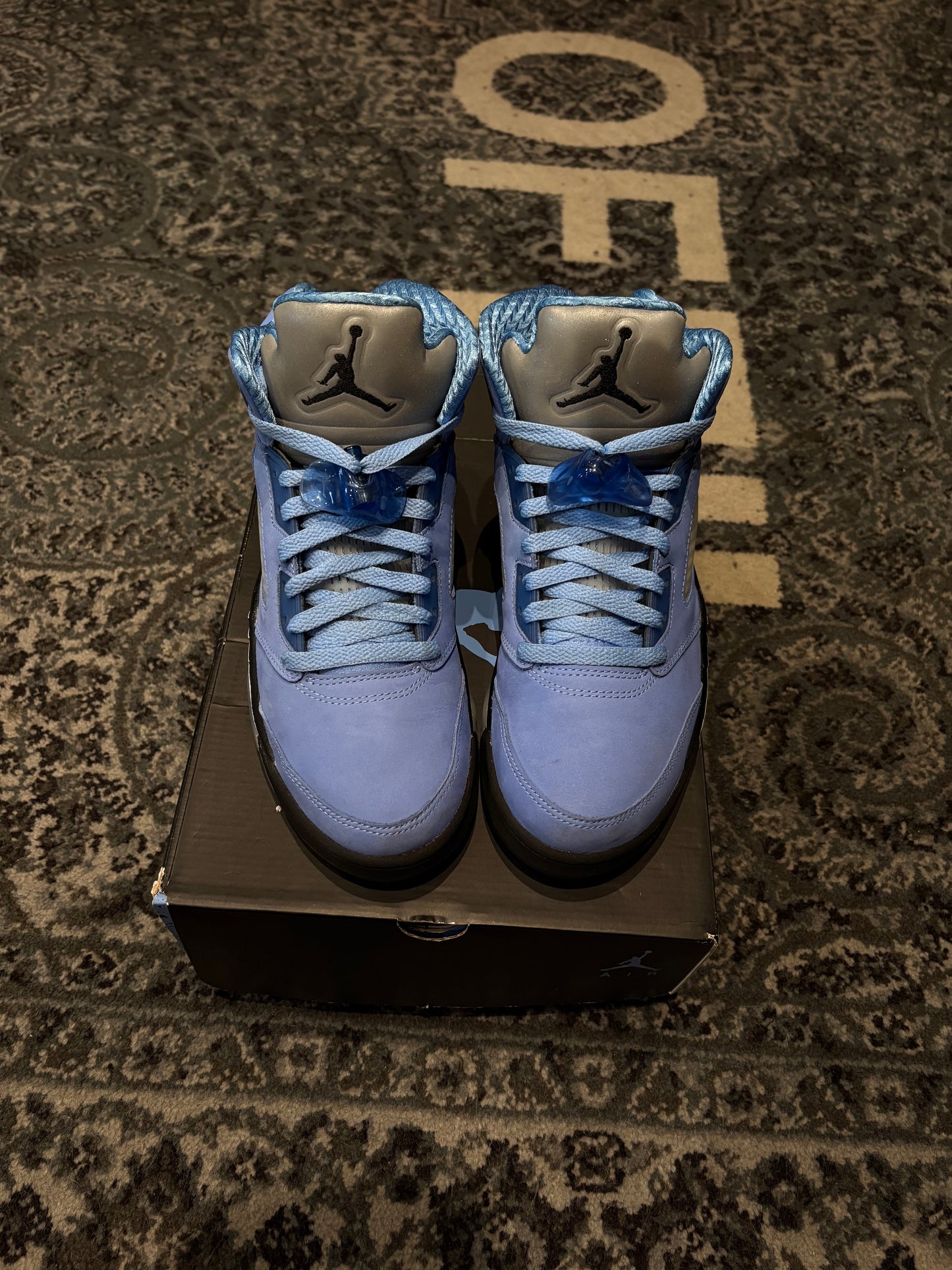 Jordan 5 Retro “UNC” OG CLEAN SIZE 7.5