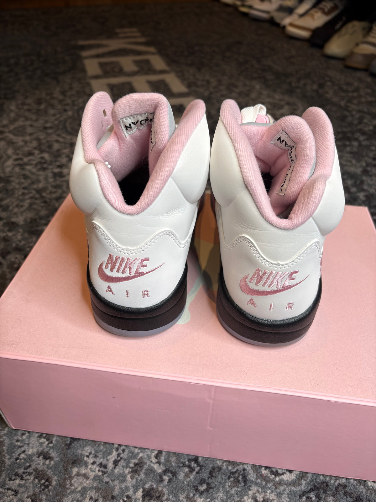 Jordan 5 Retro “Shy Pink” Clean Og Size 9.5