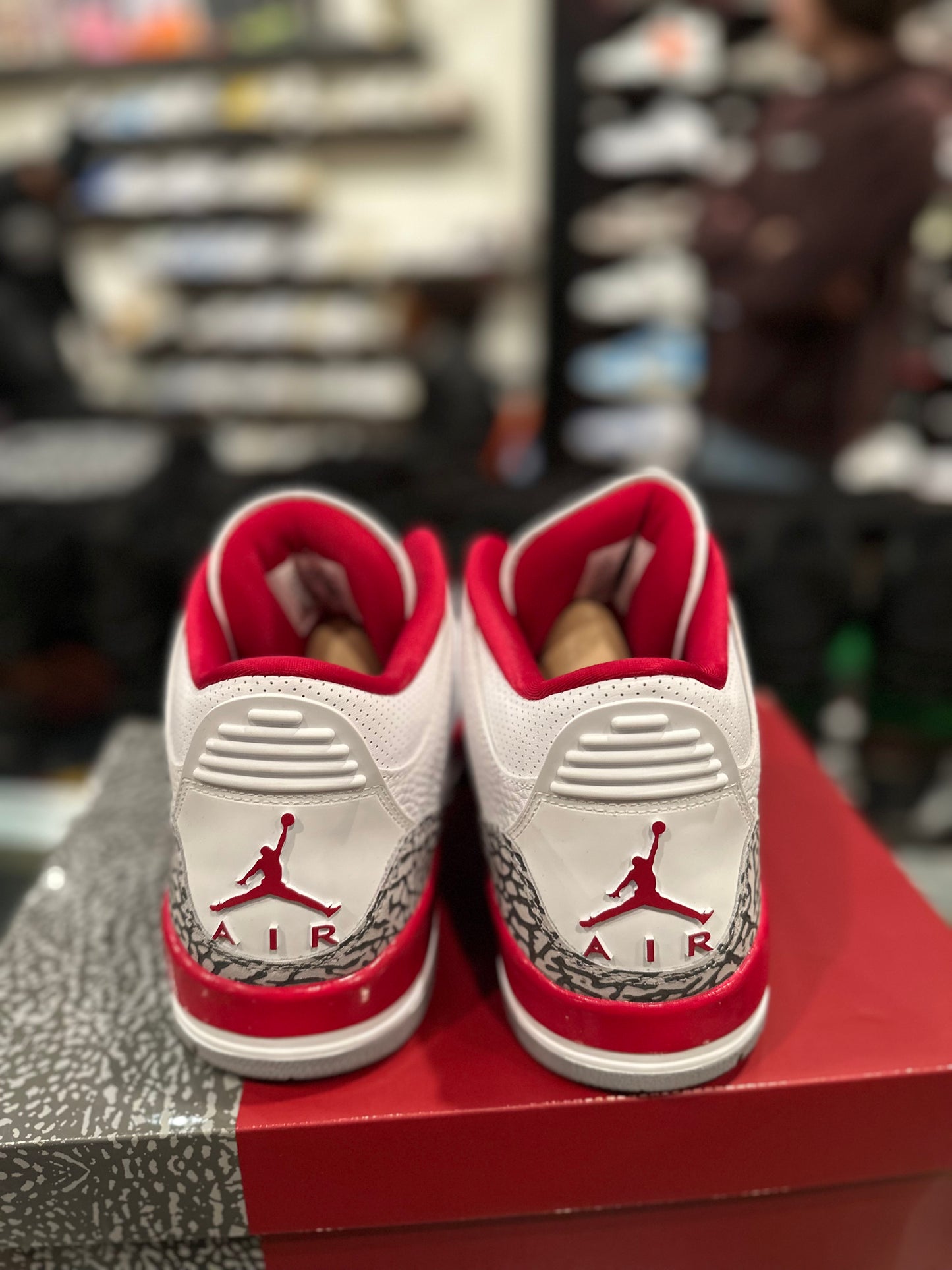 Jordan 3 Retro Cardinal DS OG Size 11.5