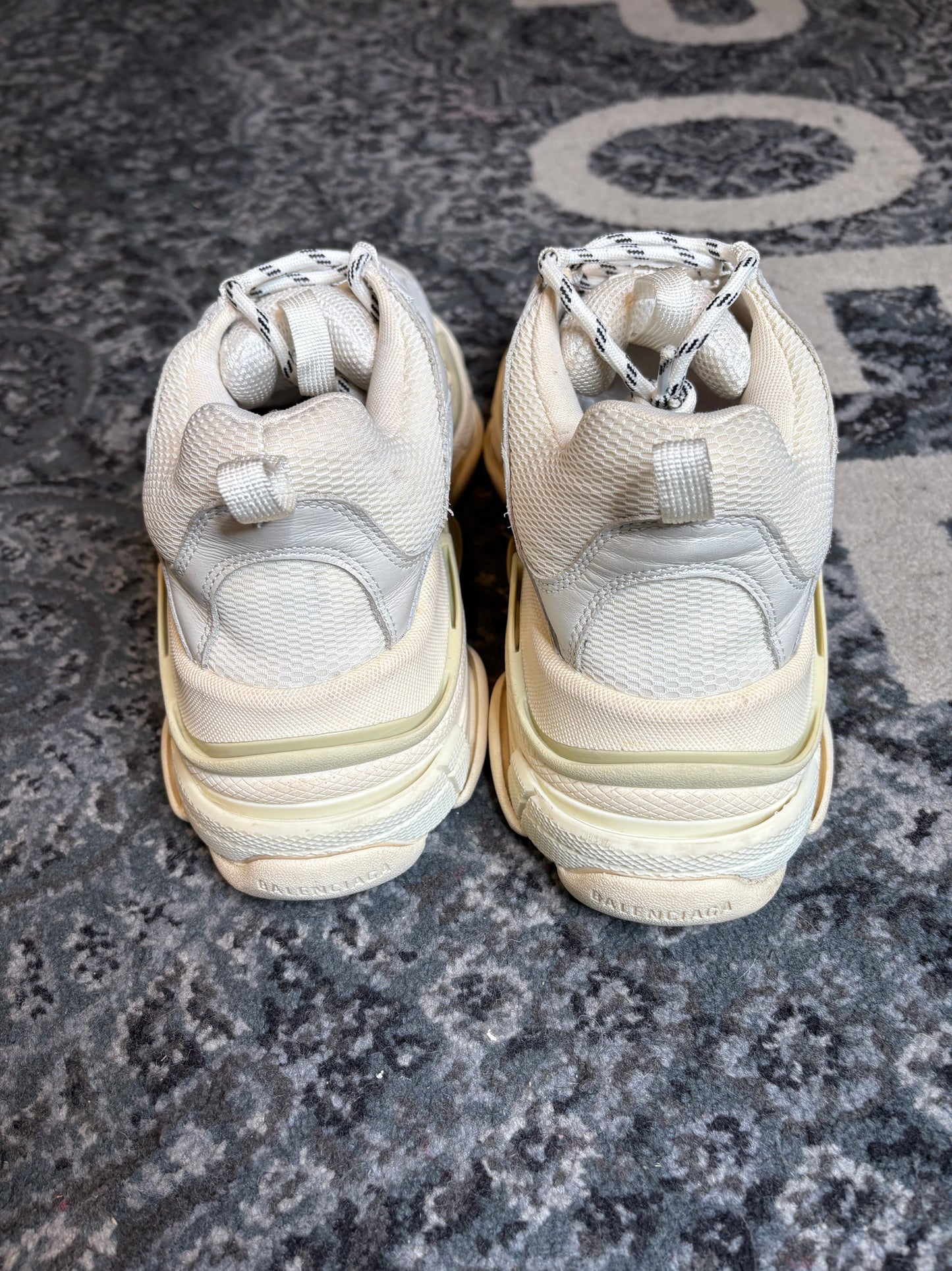 Balenciaga Triple S “White” Clean Nb Size 10(43 EU)