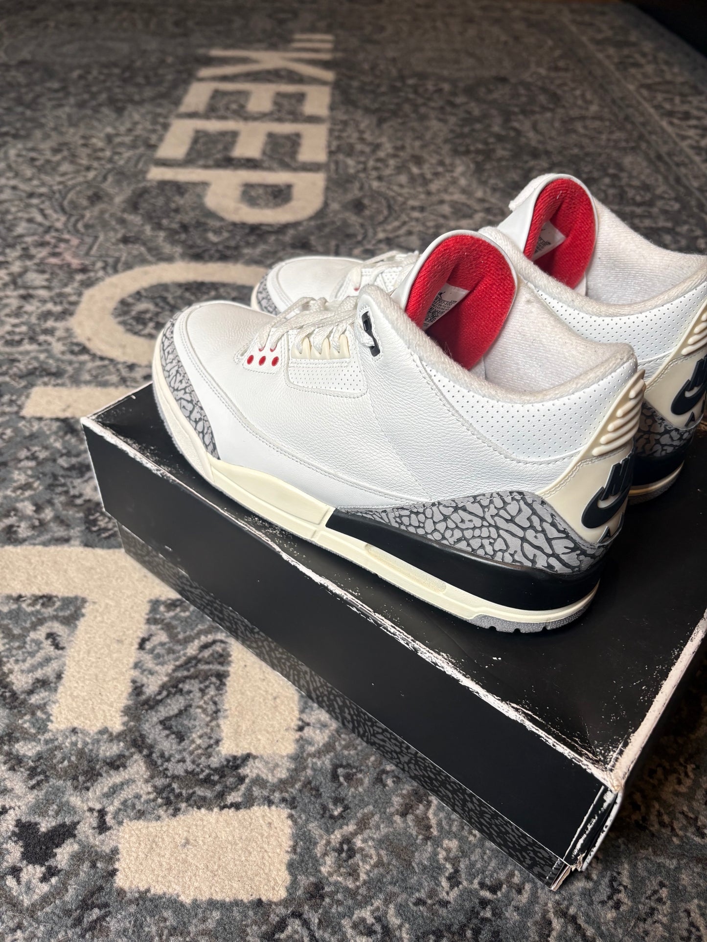Jordan 3 Retro “Reimagined White Cement” VNDS OG SIZE 11.5