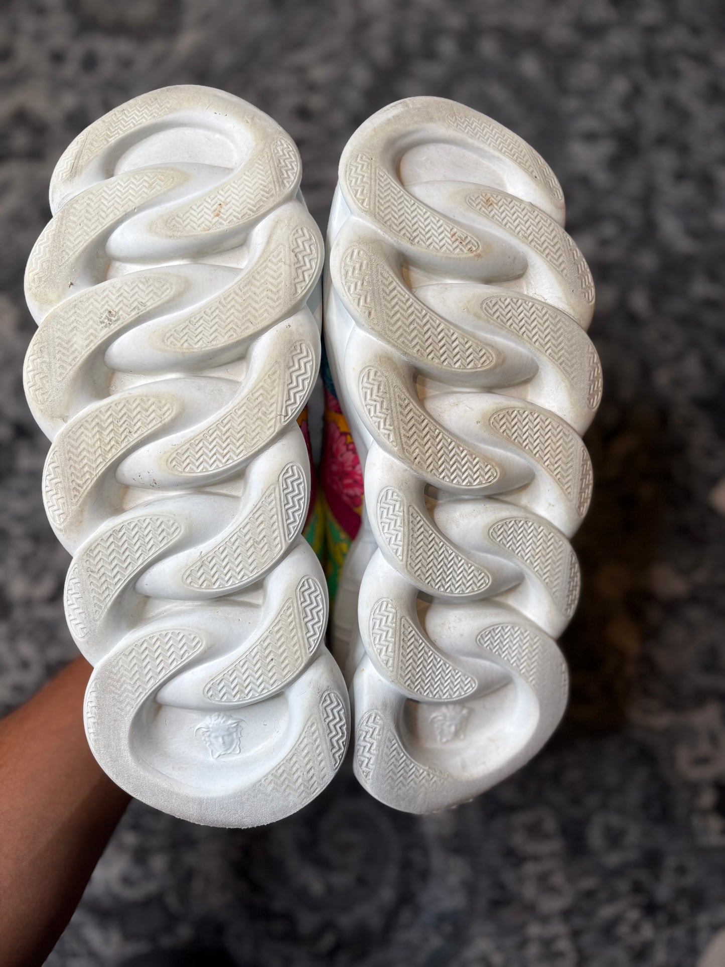 Versace Chain Reaction “Fluo Barocco” Clean Nb Size 7(40 EU)