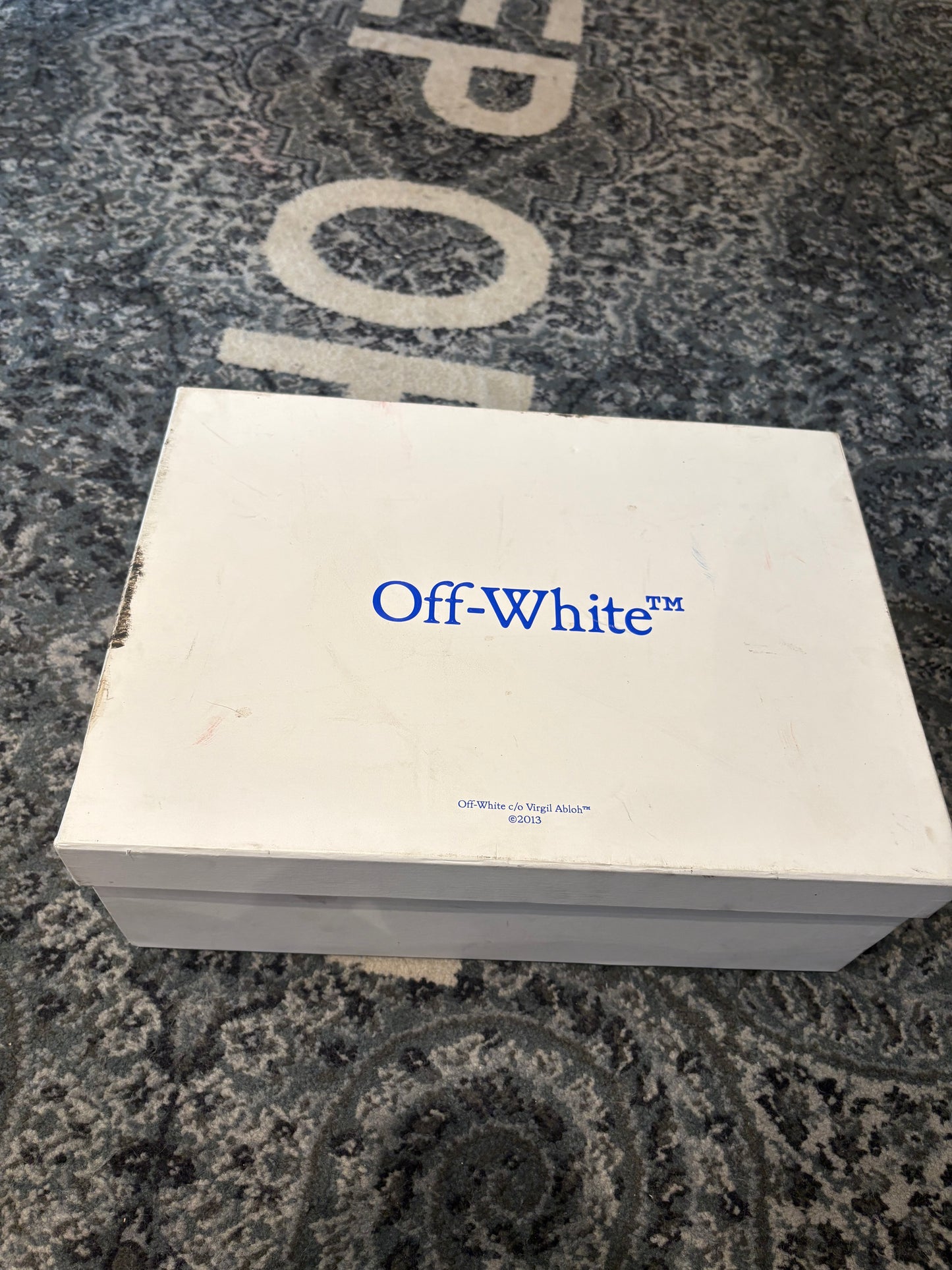 Off White Odsy OG DS SIZE 10(43EU)