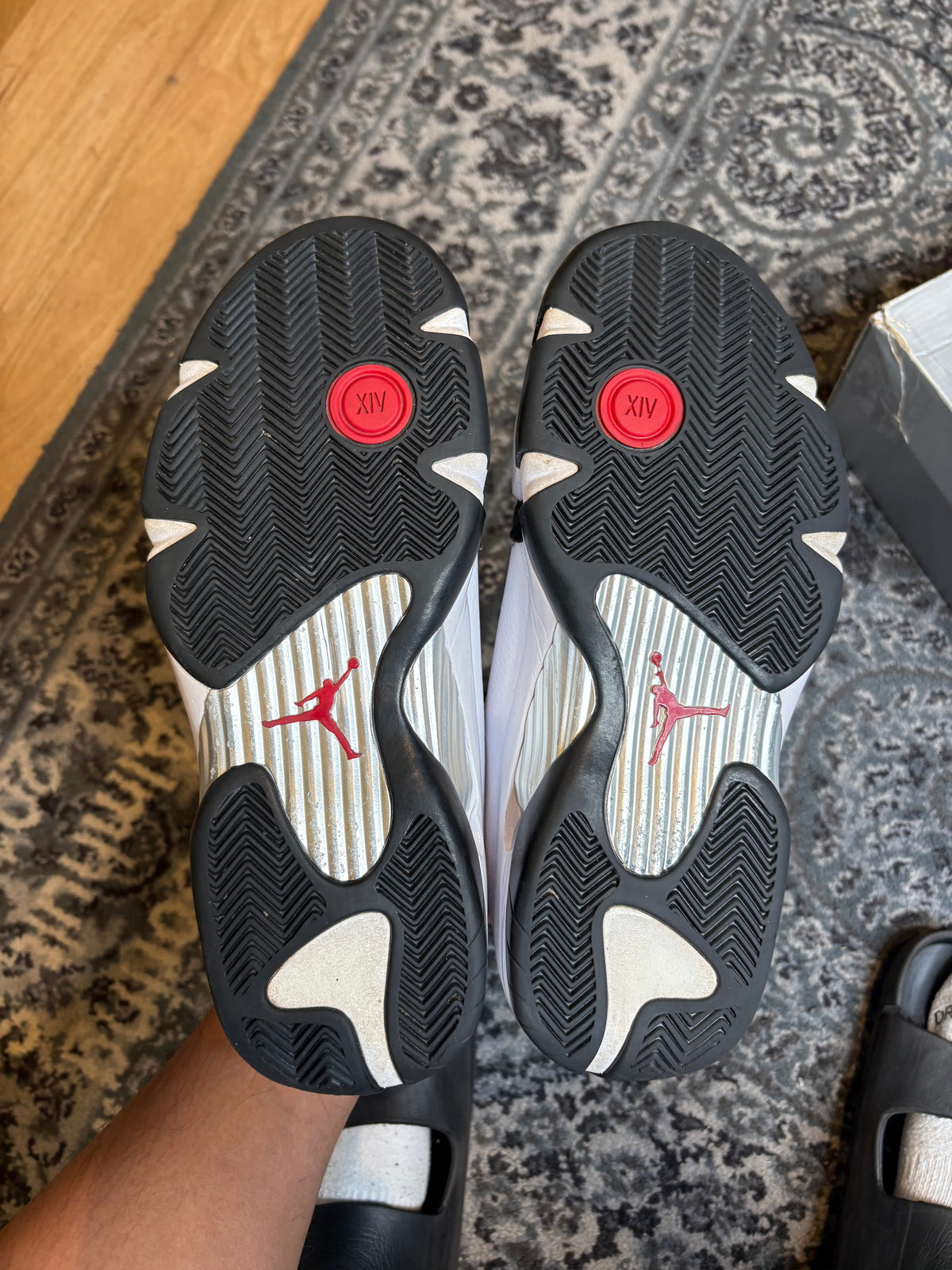 Jordan 14 Retro “Black Toe” Clean Og Size 8.5