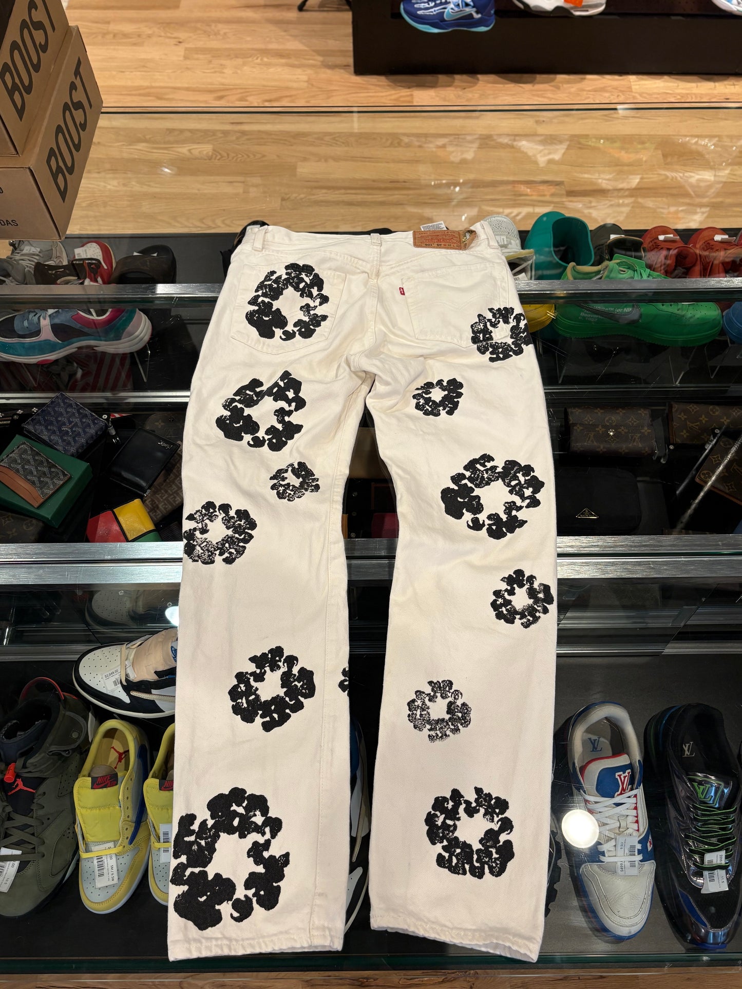 Denim Tears White Levi’s Jeans Size 32