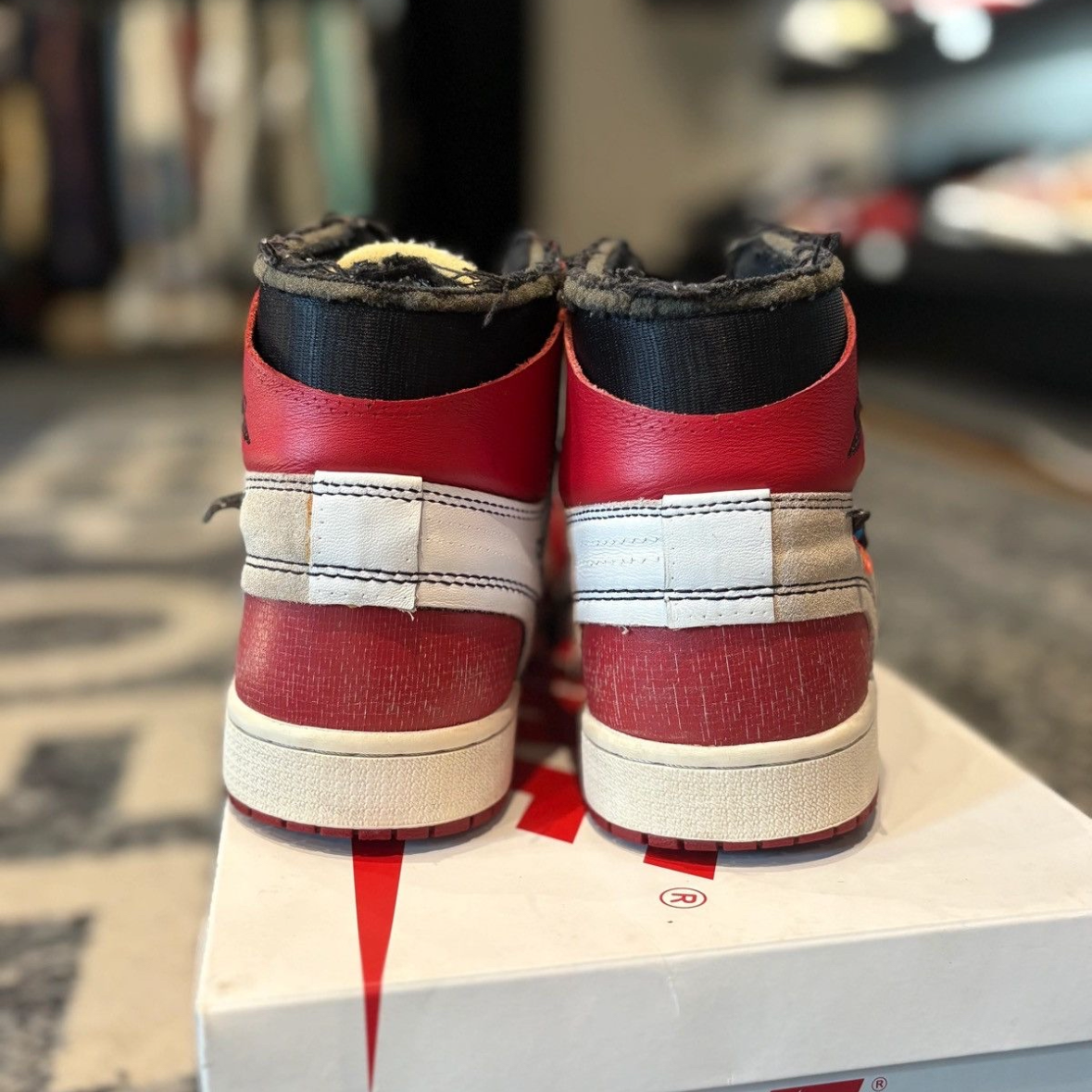 Jordan 1 Retro Off-White Chicago Clean OG Size 9