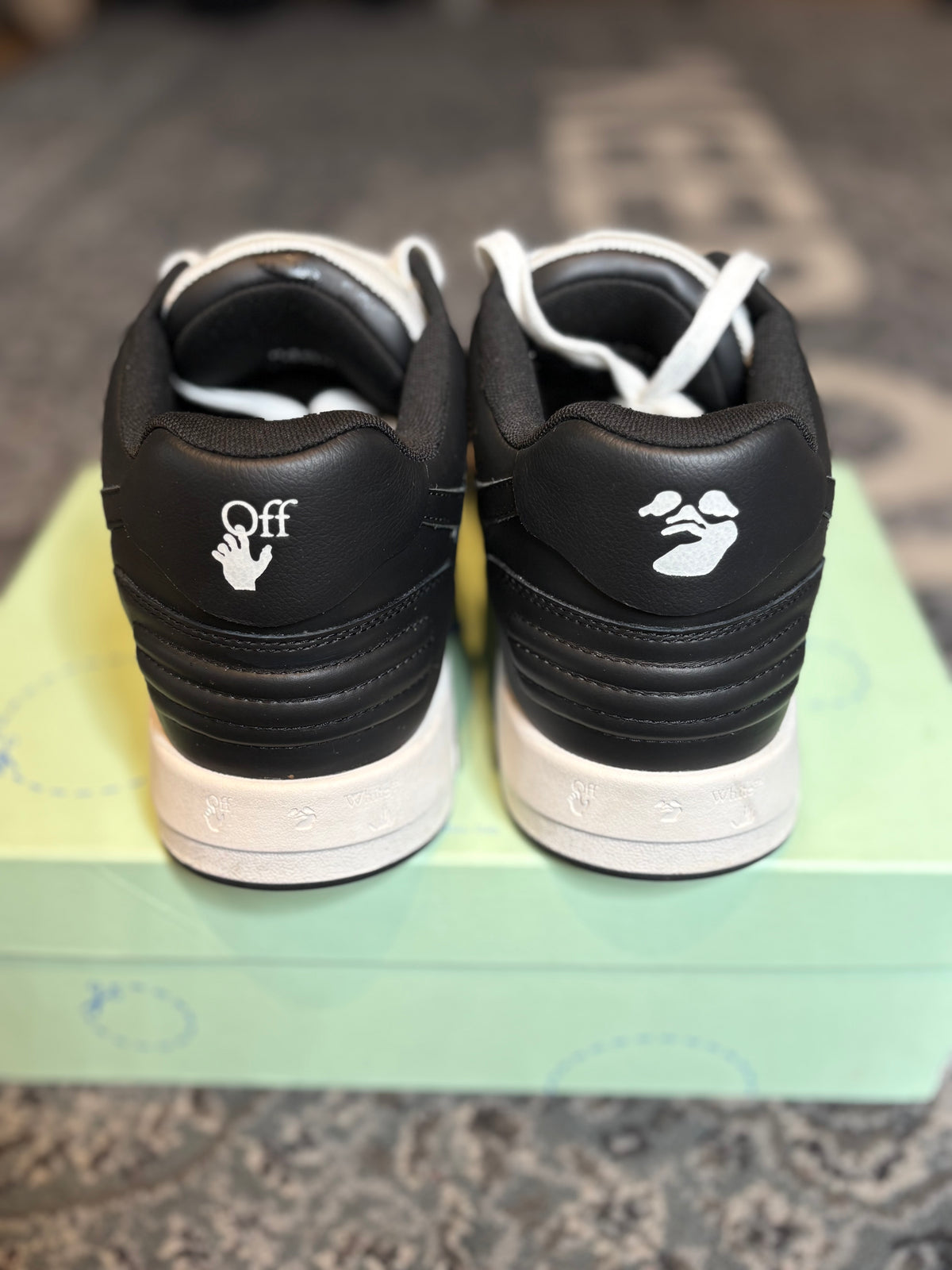 Off White Out Of Office “Black White” Clean Og Size 13(46 EU)