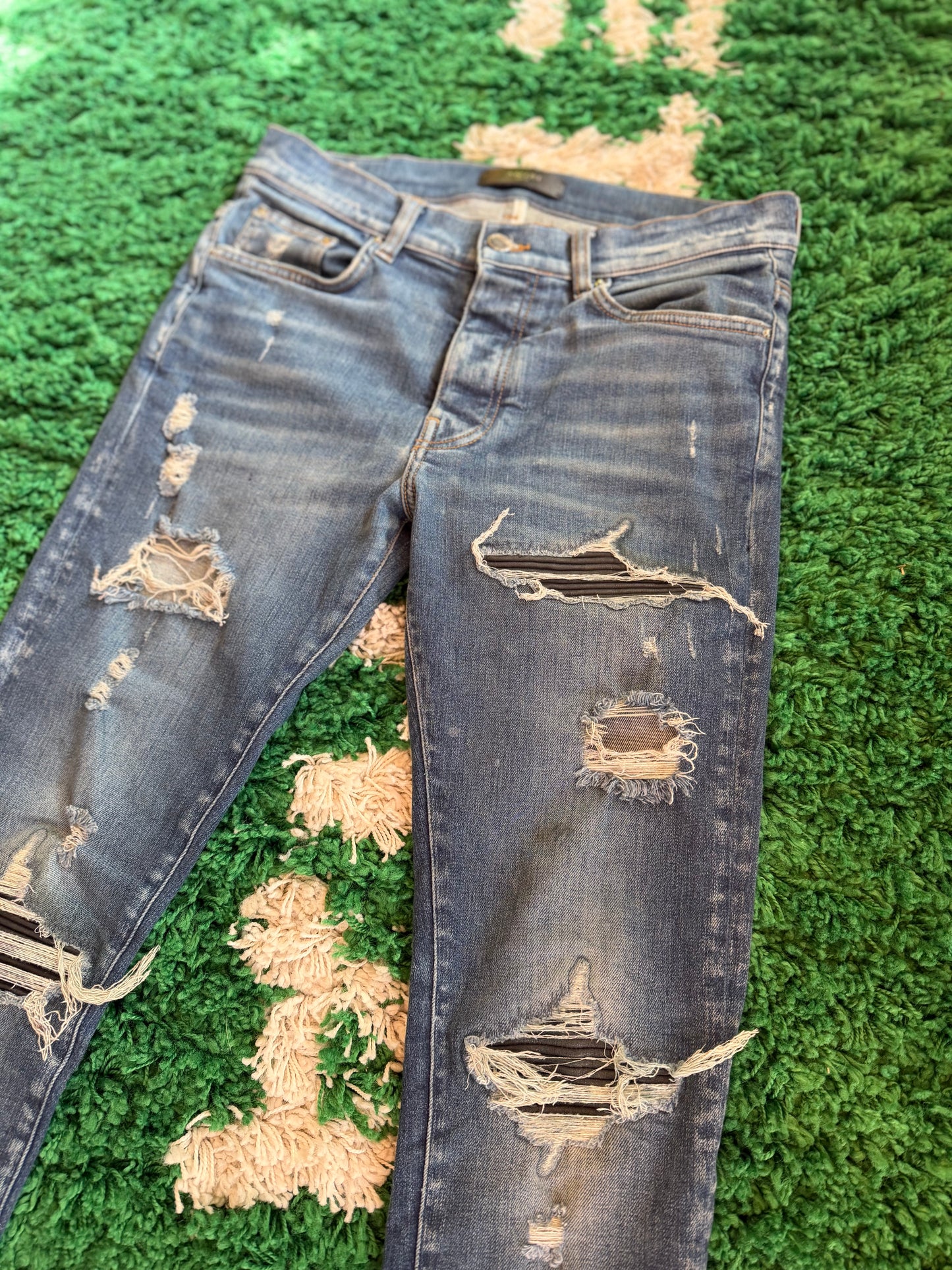 Amiri Jeans Distressed Black Patches Size 32