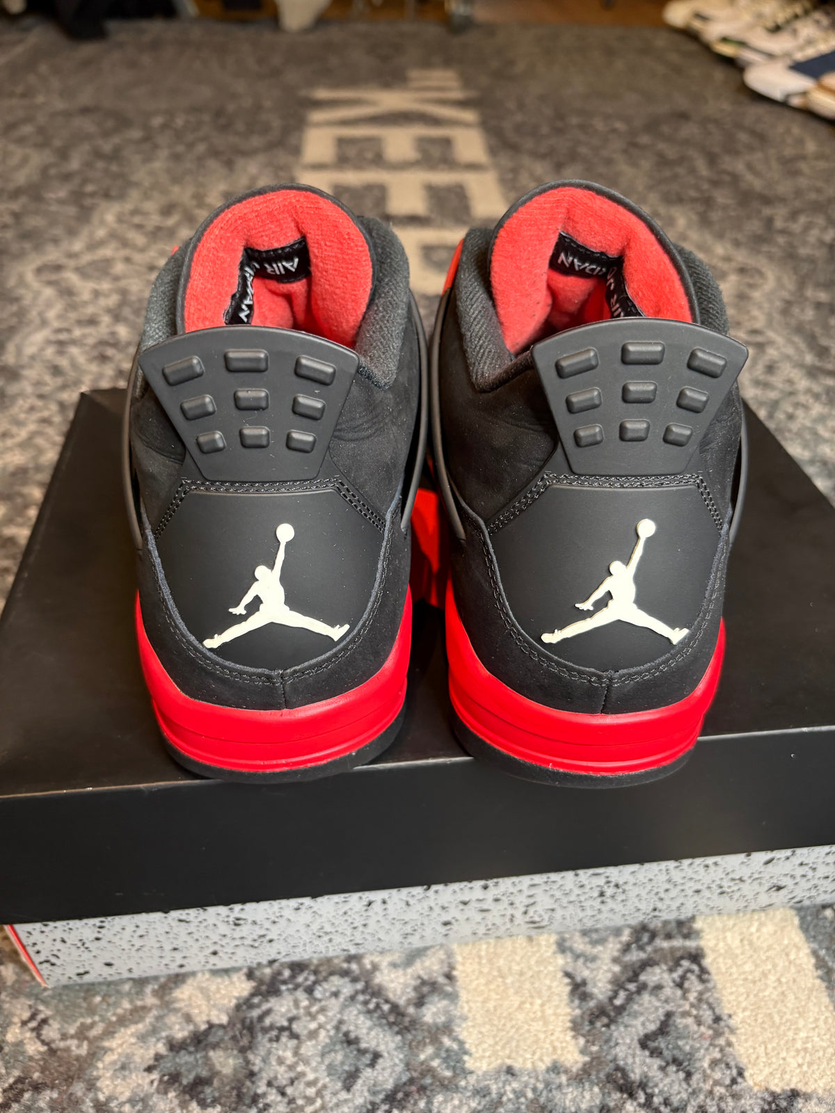 Jordan 4 Retro “Red Thunder” Clean Og Size 11