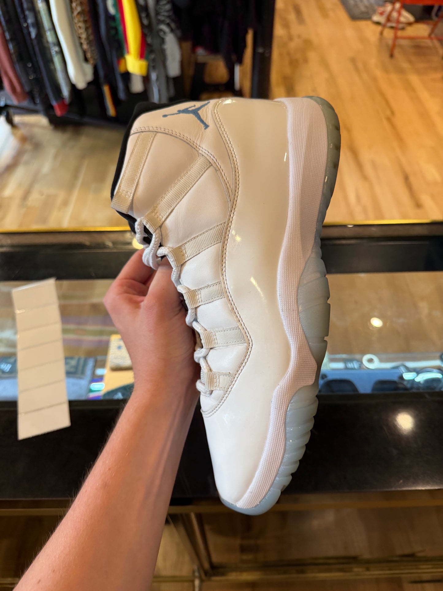 Jordan 11 Retro high ‘Legend Blue’ Size 11 PO NB