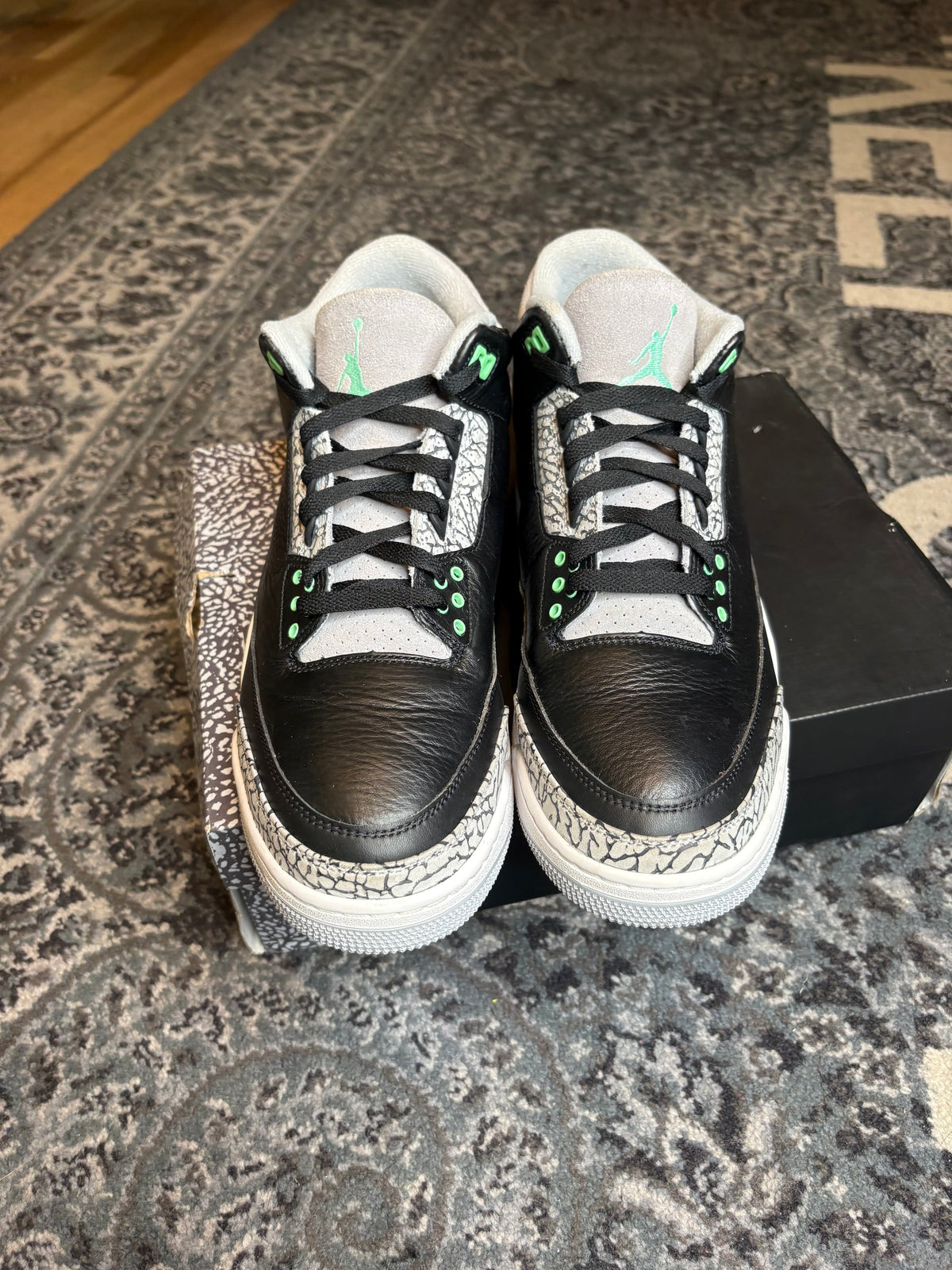 Jordan 3 Retro “Green Glo” Clean Og Size 12