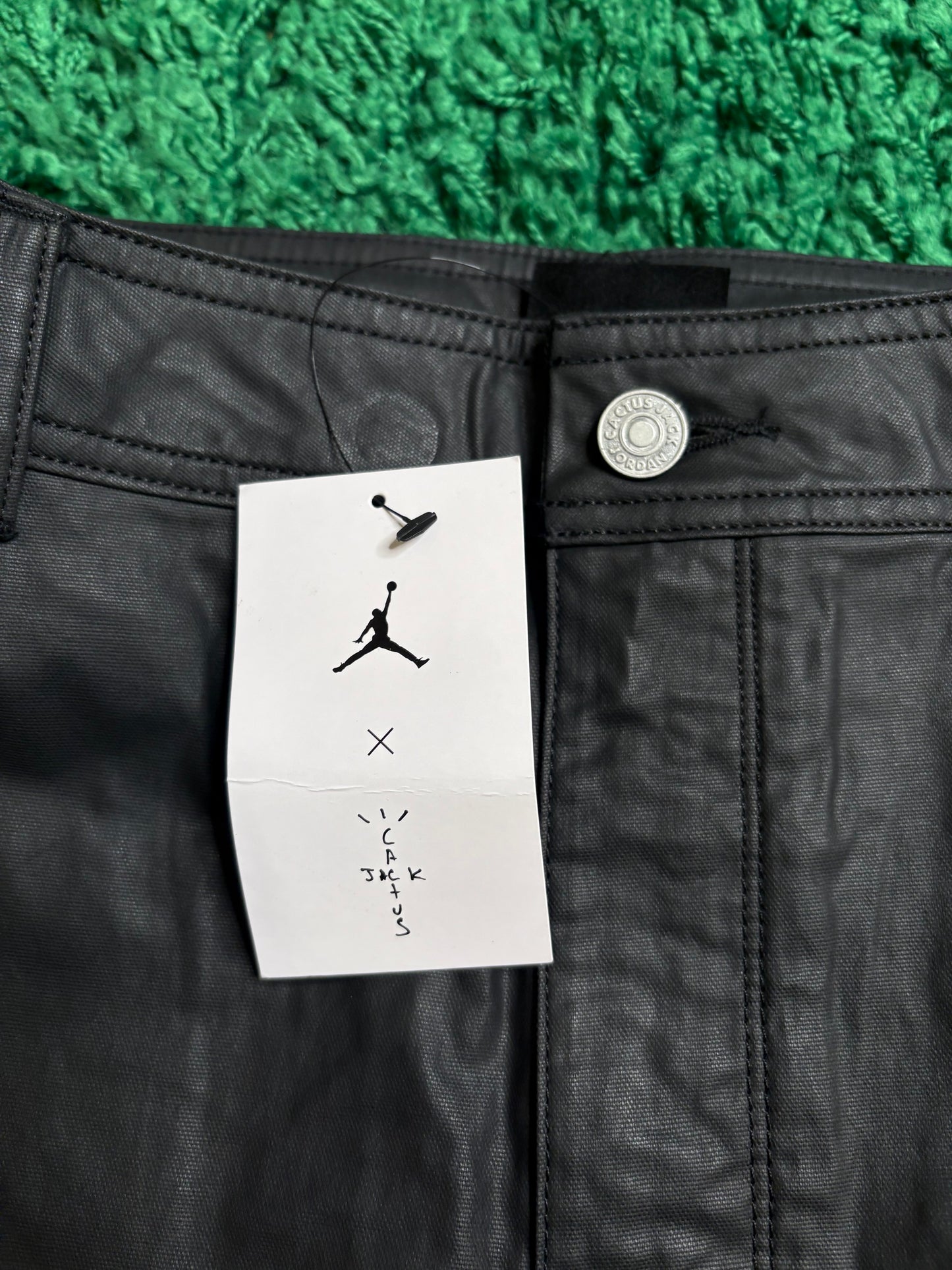 Cactus Jack x Nike Waxed Shorts Black DS