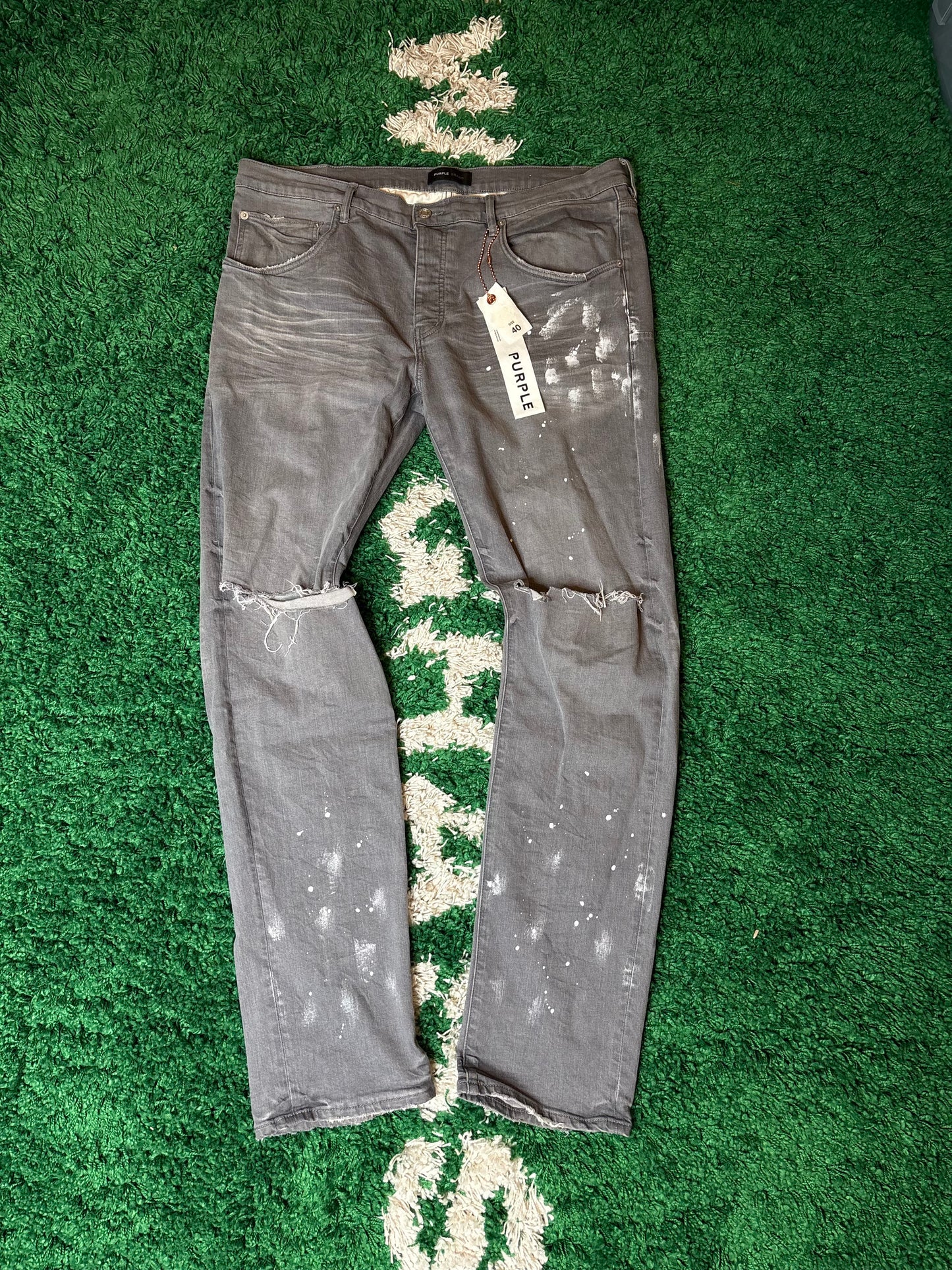 Purple Jeans Gray Distressed Size 40