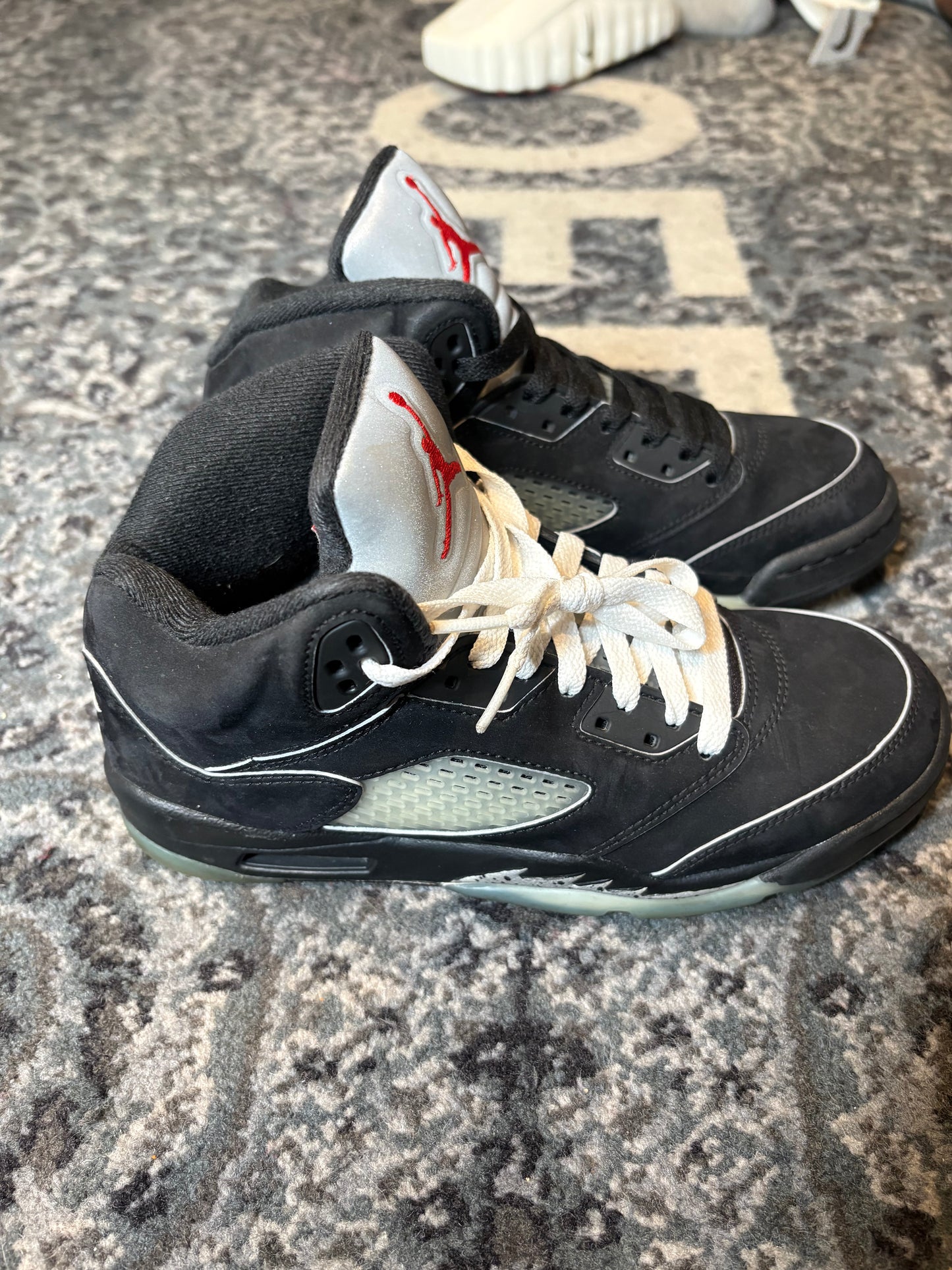 Jordan 5 Retro “Black Metallic” Po Nb Size 6.5Y