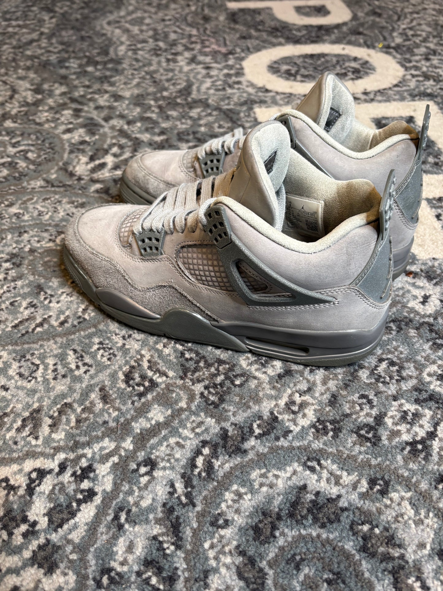 Jordan 4 Retro “Wet Cement” Po Nb Size 8