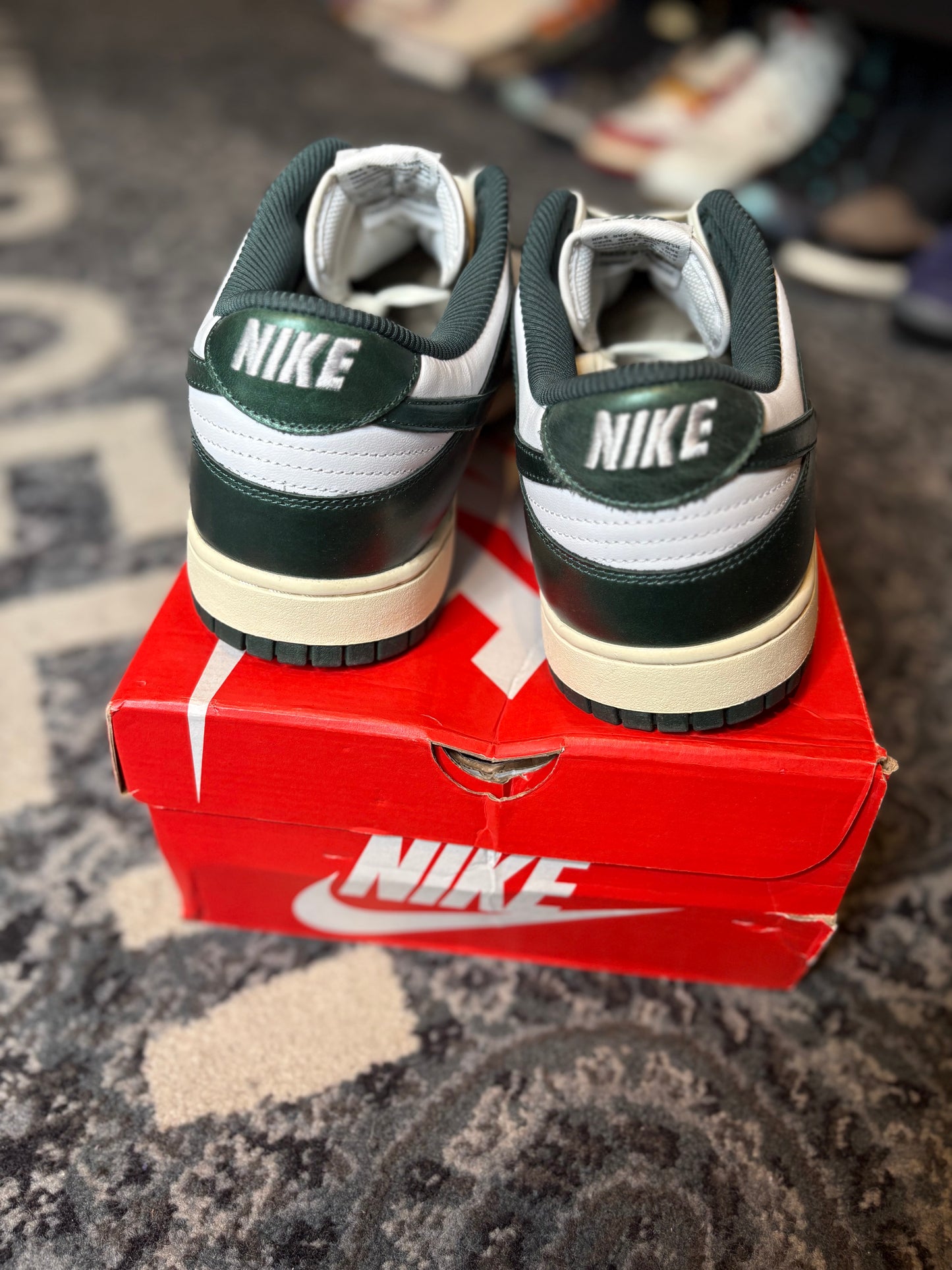 Nike Dunk Low “Vintage Green” Clean Og Size 15M/16.5W