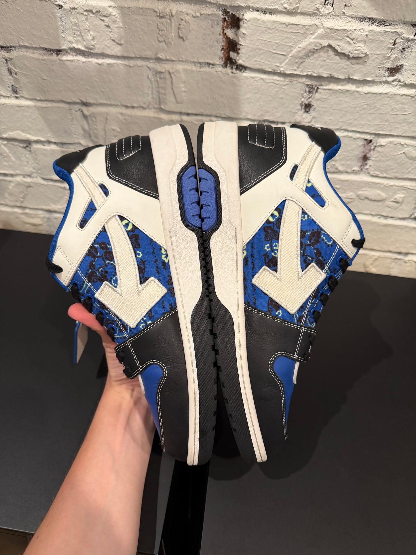 Off-White Out Of Office White/Blue/Black Clean NB Size 44