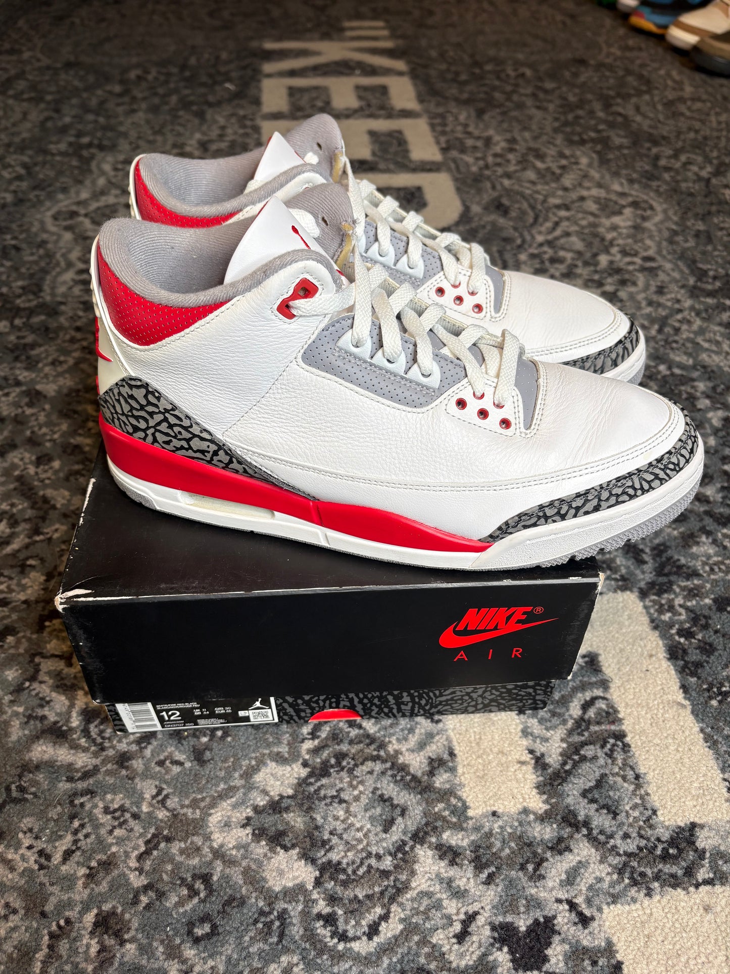 Jordan 3 Retro “Fire Red” Clean Og Size 12