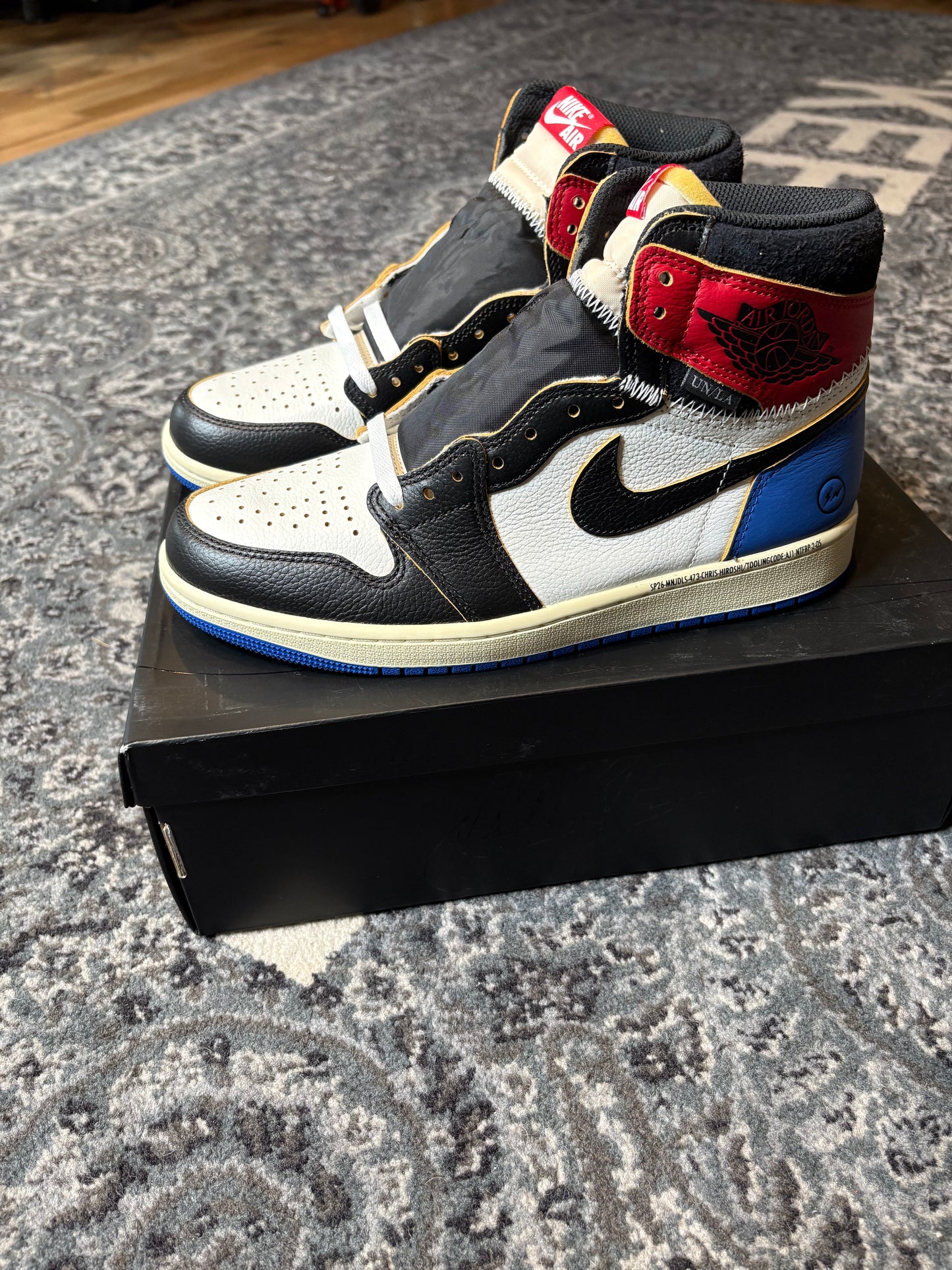 Jordan 1 Retro “Fragment x Union La Varsity Red Sport Royal” Ds Og Size 9